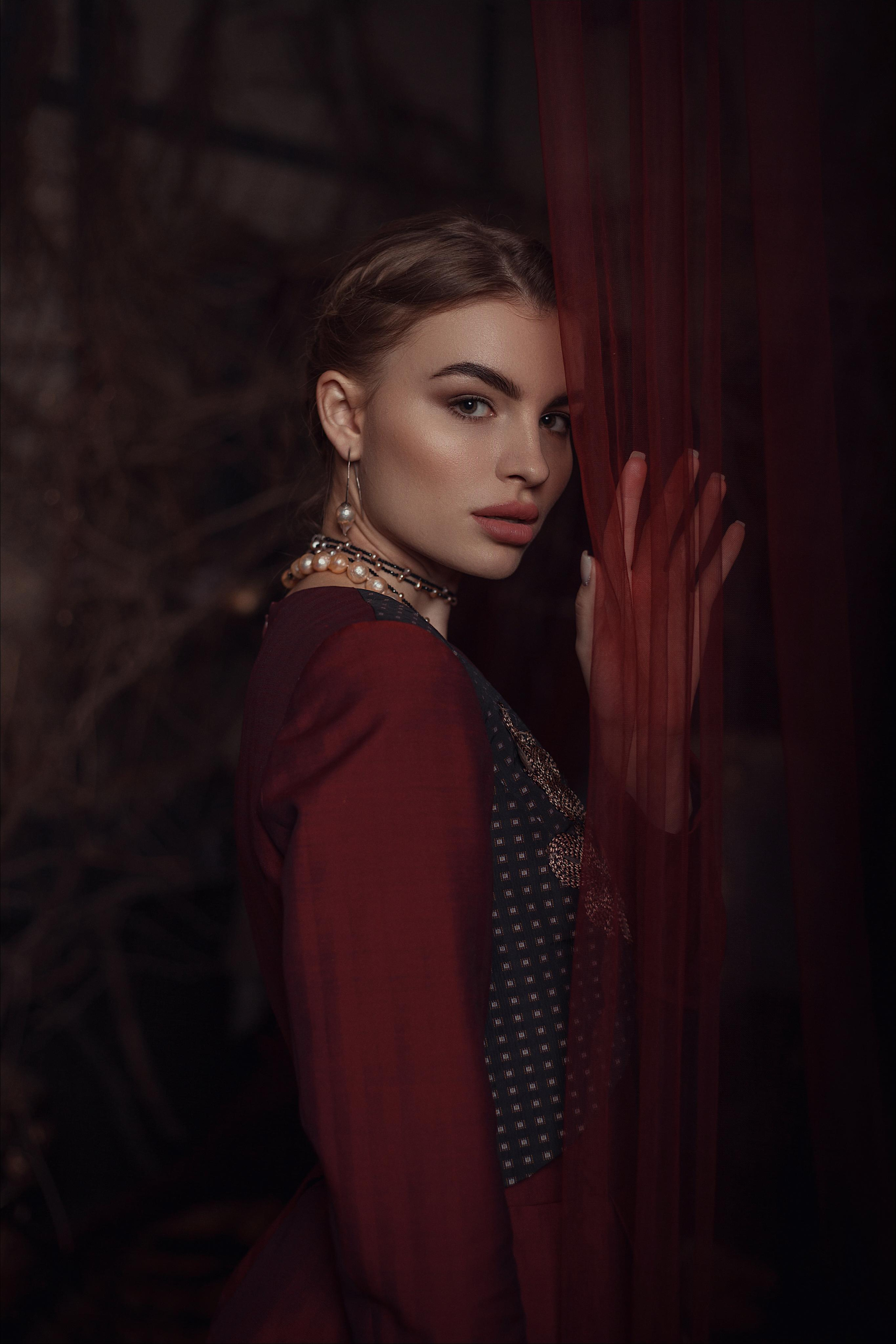 Модель для предметной съемки москвичка Алена В| Sale Easy