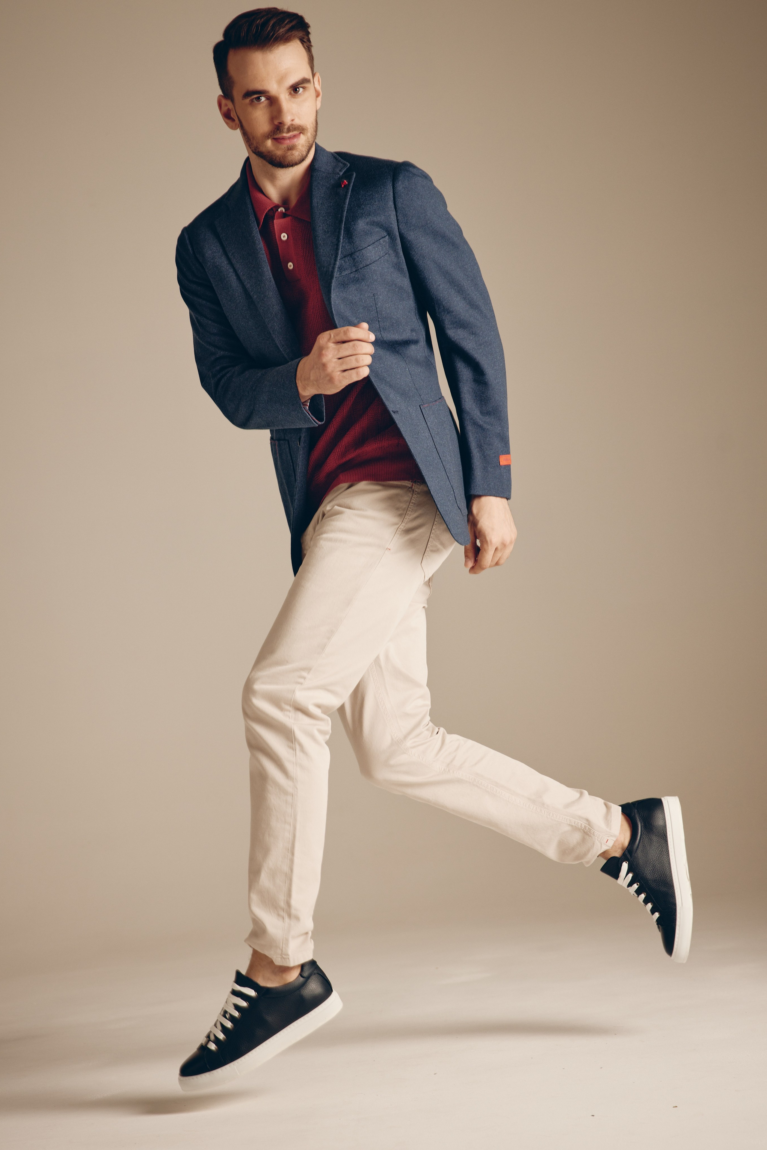 Модель для предметной съемки Артур А. Москва | Sale Easy