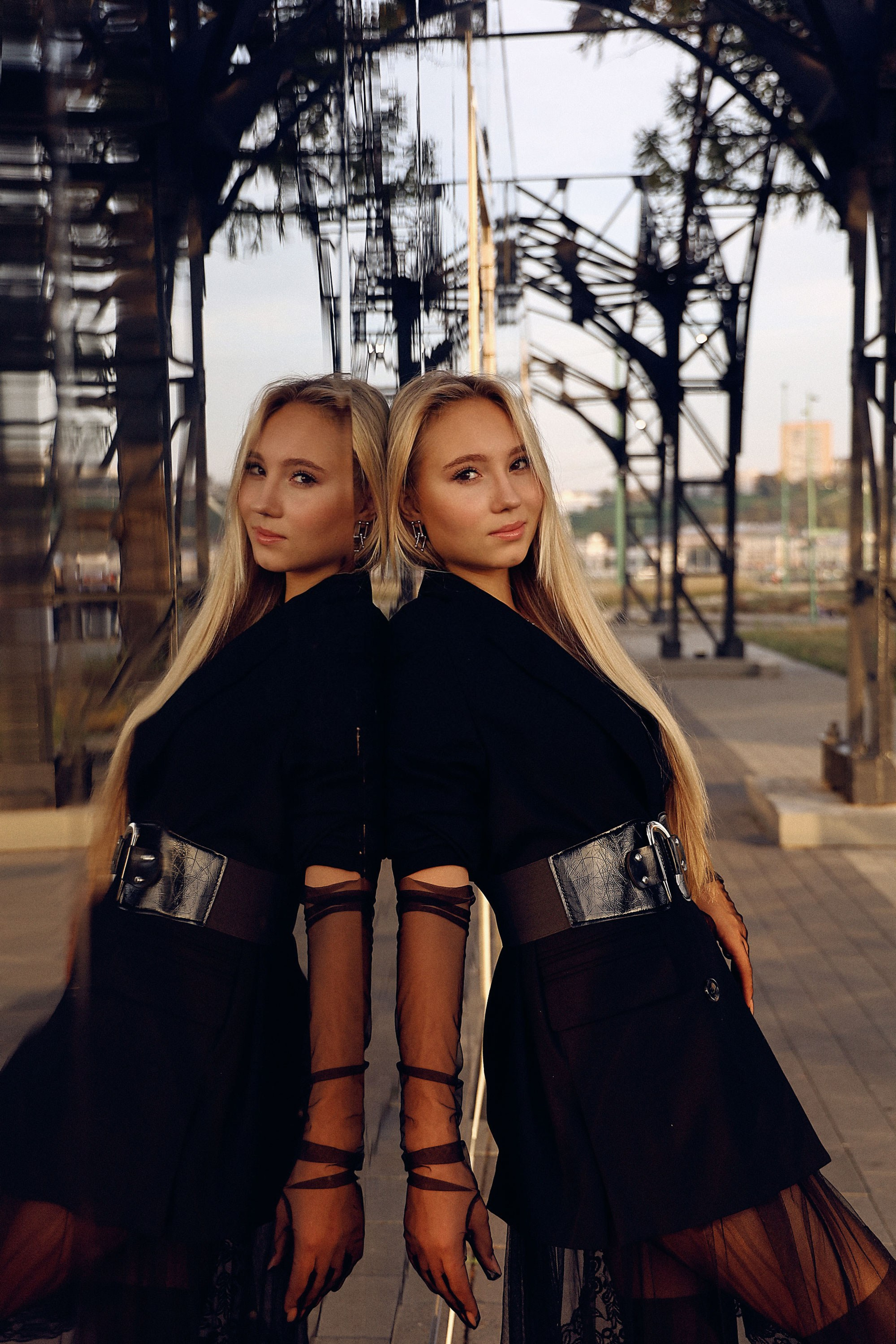 Модель для предметной съемки Юлия Ц. Н.Н.| Sale Easy