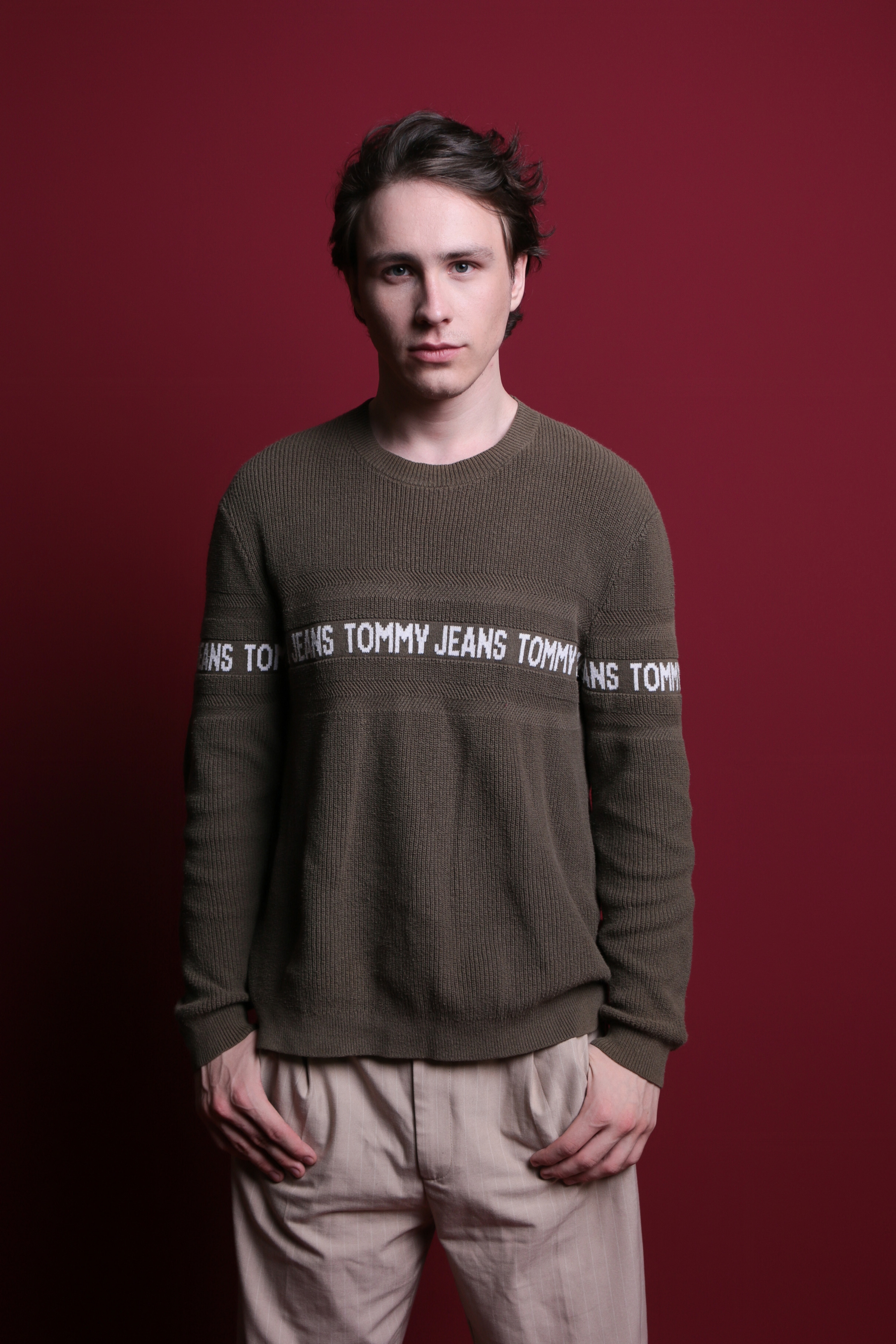 Модель для предметной съемки Илья Д С-Петербург | Sale Easy