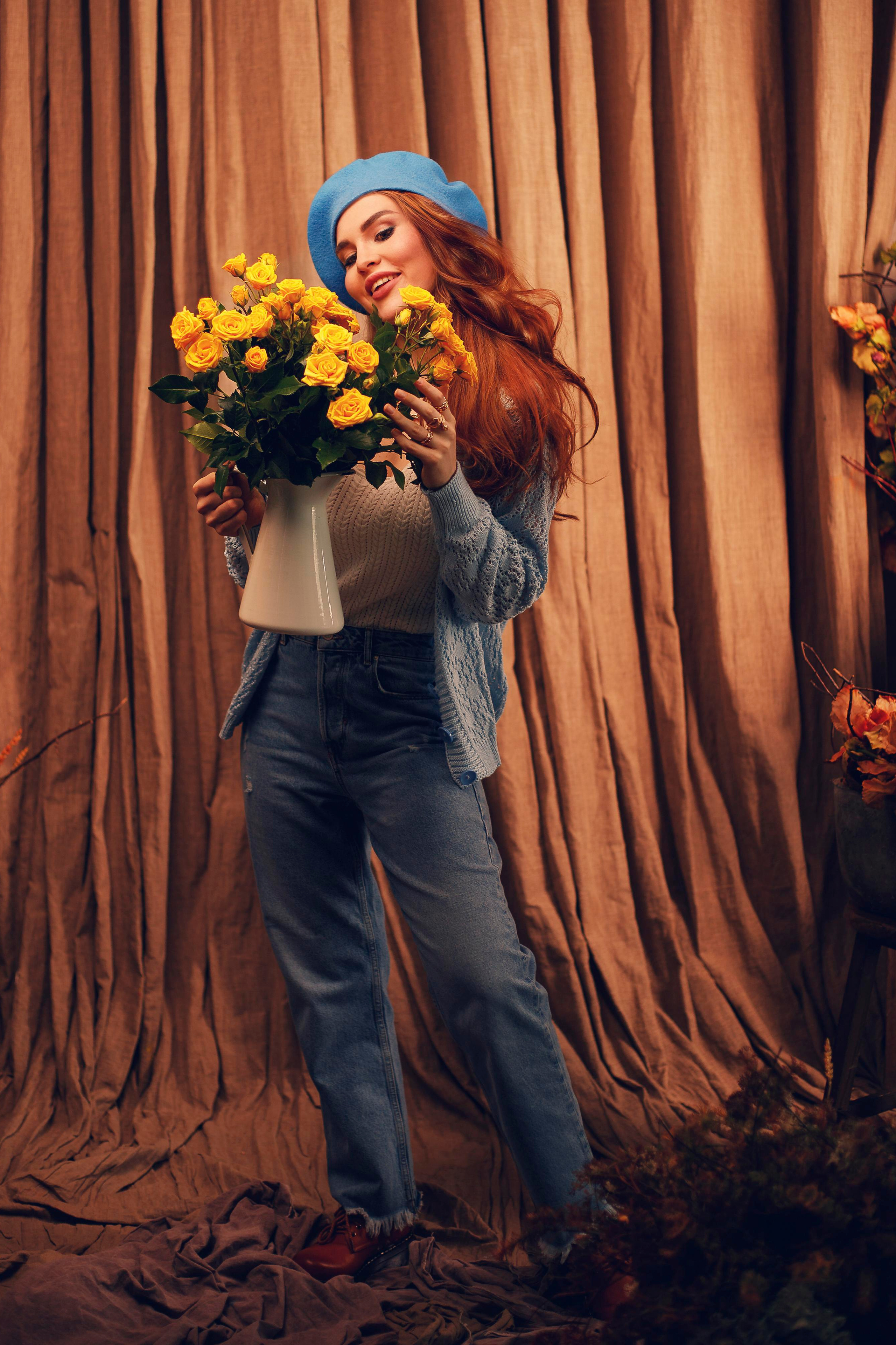 Модель для предметной съемки Надежда В. Москва| Sale Easy