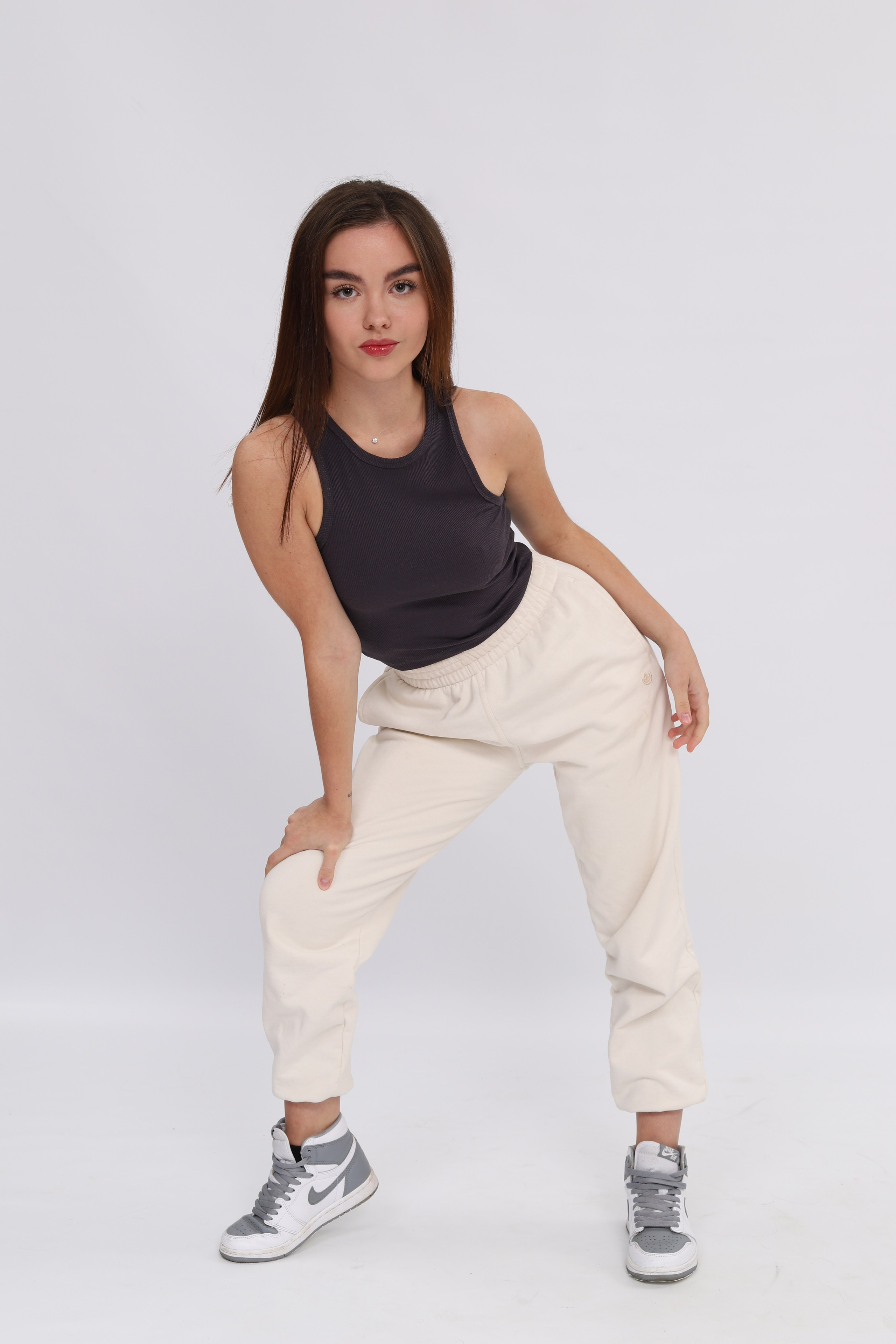 Модель для предметной съемки Софья А. Красноярск| Sale Easy