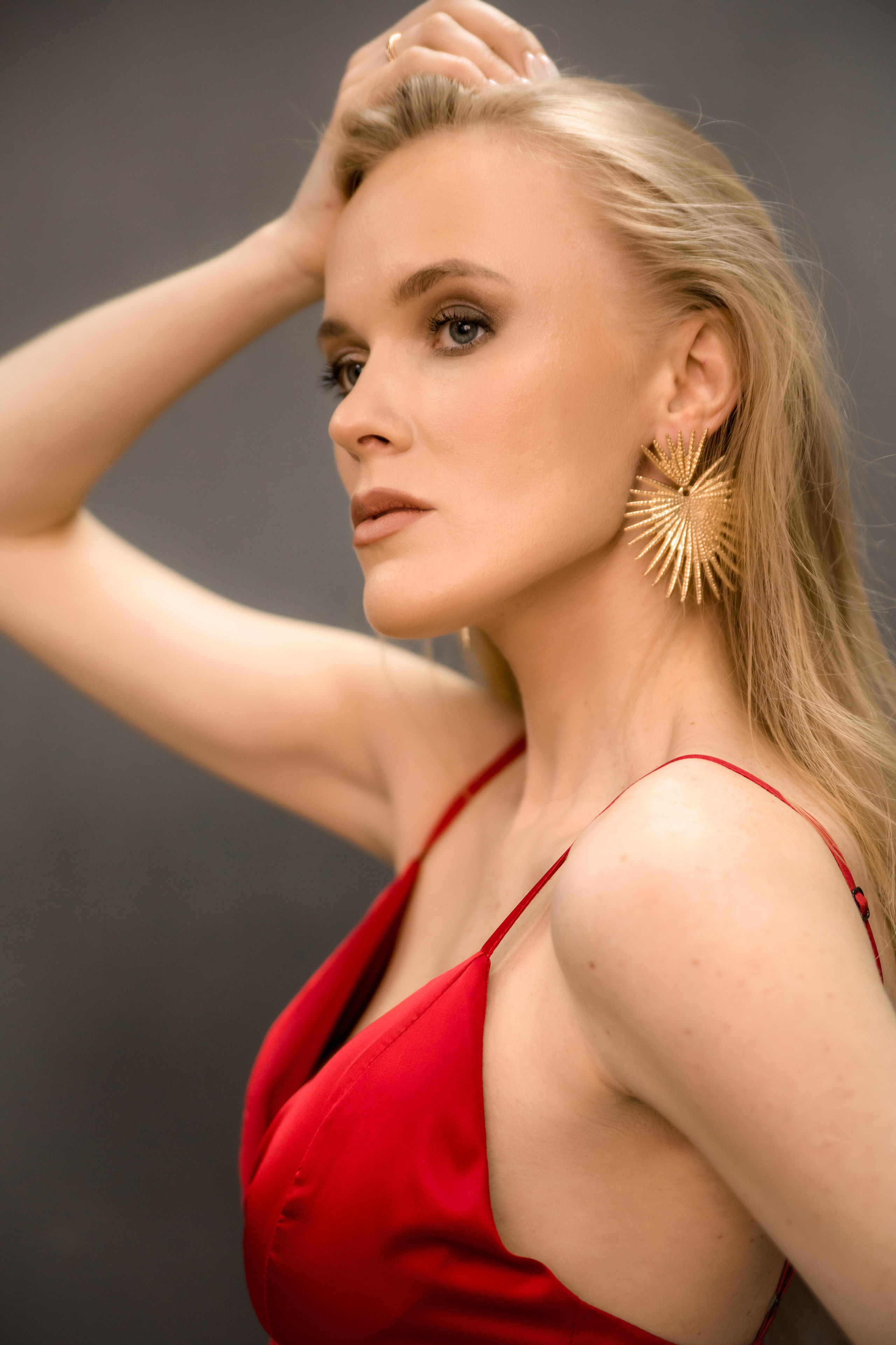 Модель для предметной съемки Кристина 6 Н.Новгород | Sale Easy