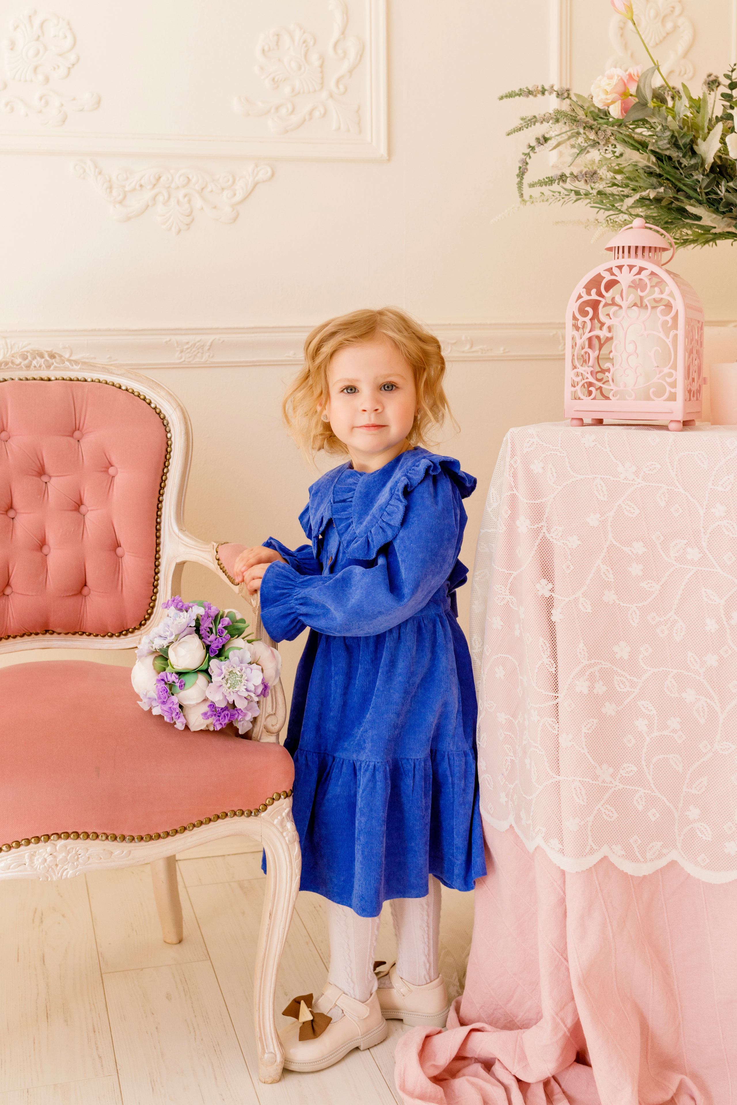 Модель девочка для предметной съемки Мирослава Казань| Sale Easy