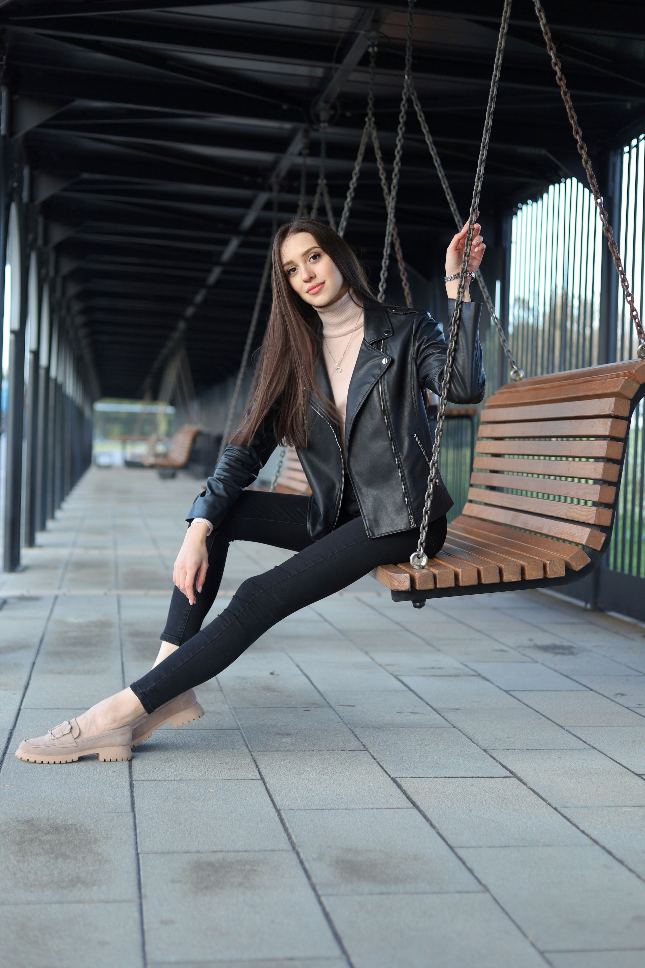 Модель для предметной съемки Юлия А. Н.Новгород| Sale Easy