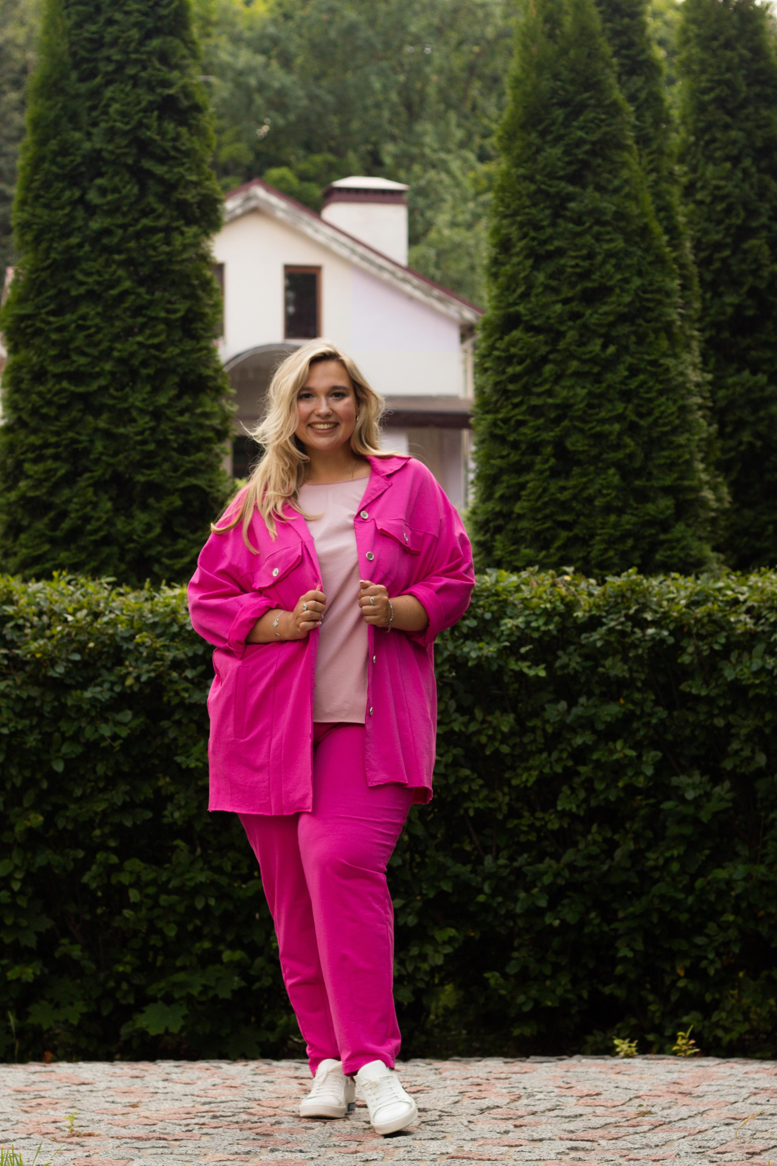 Модель plus size для съемок на маркетплейс Виктория У.Москва | Sale E