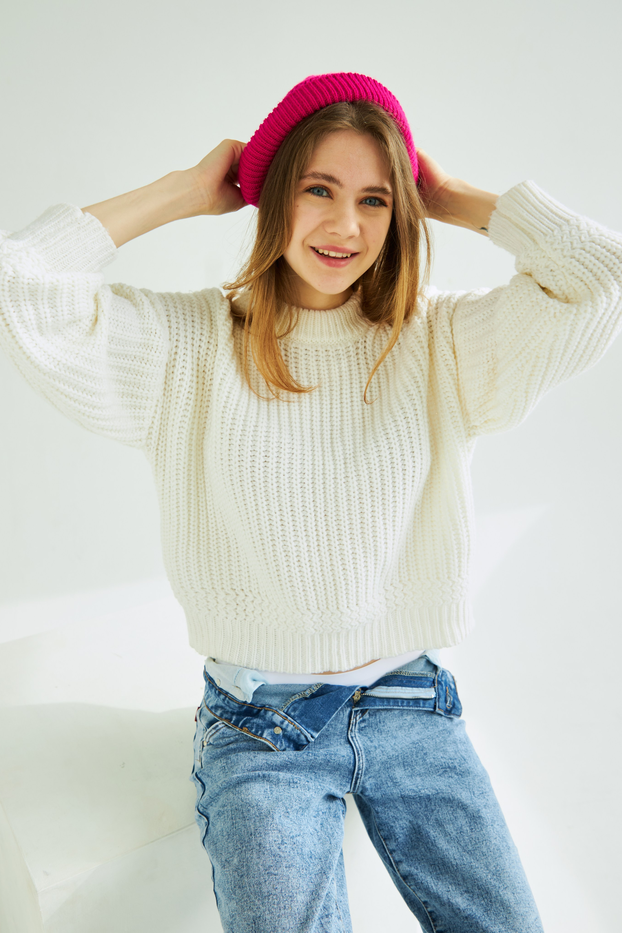 Модель для предметной съемки Владислава Н.Н.| Sale Easy