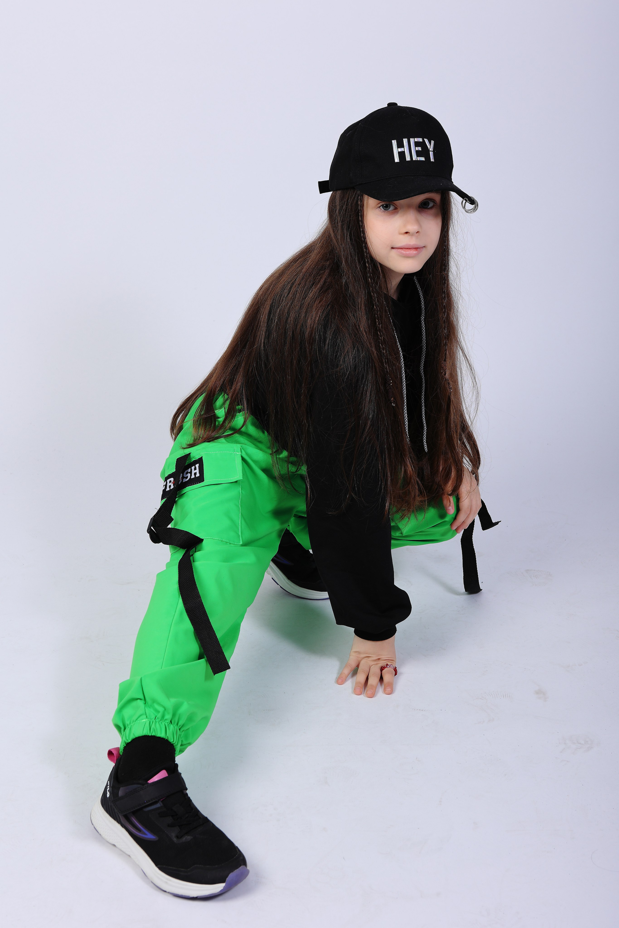 Модель для предметной съемки Виктория О. Н.Н.| Sale Easy