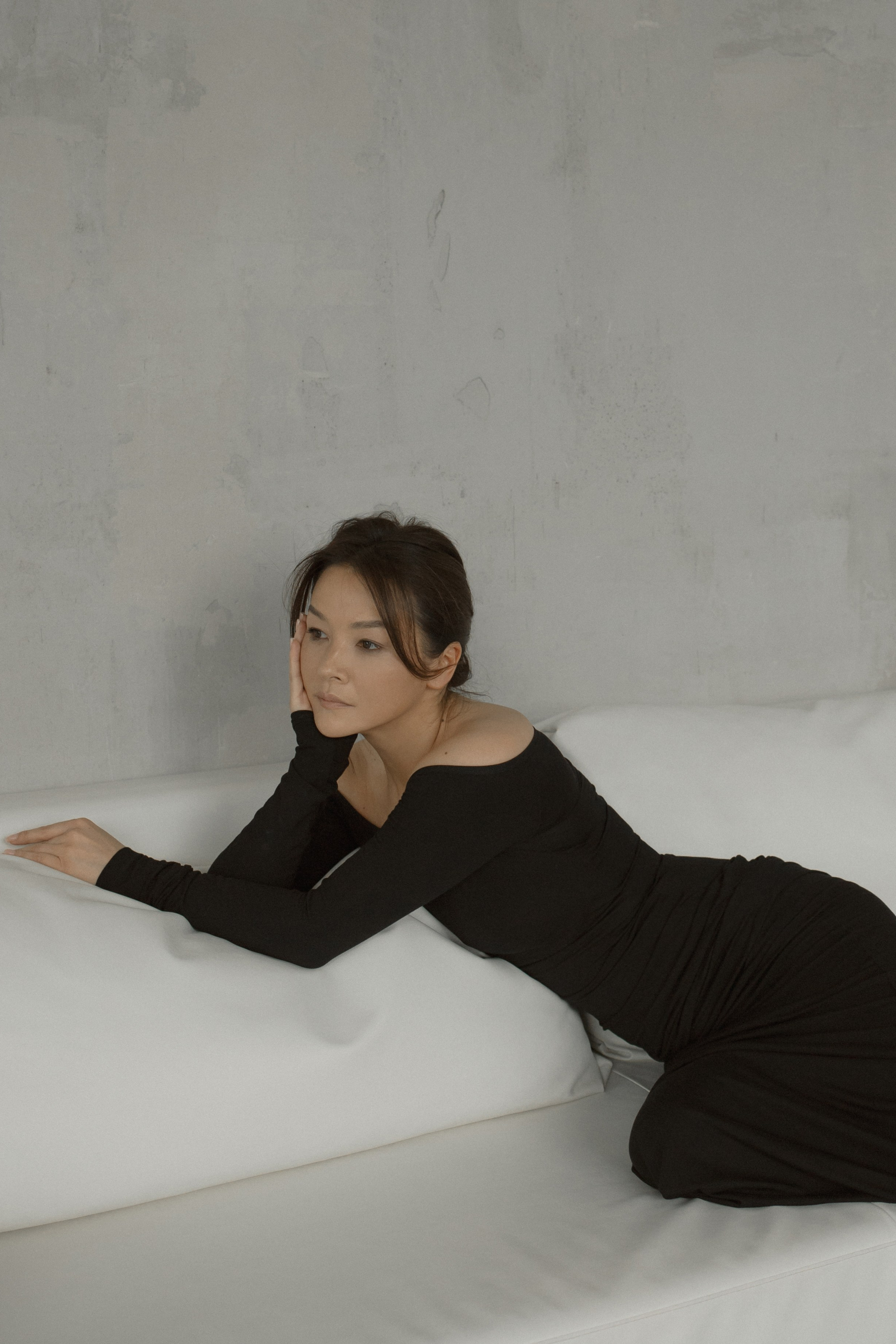 Модель для предметной съемки Юлия М. С.-Пб| Sale Easy