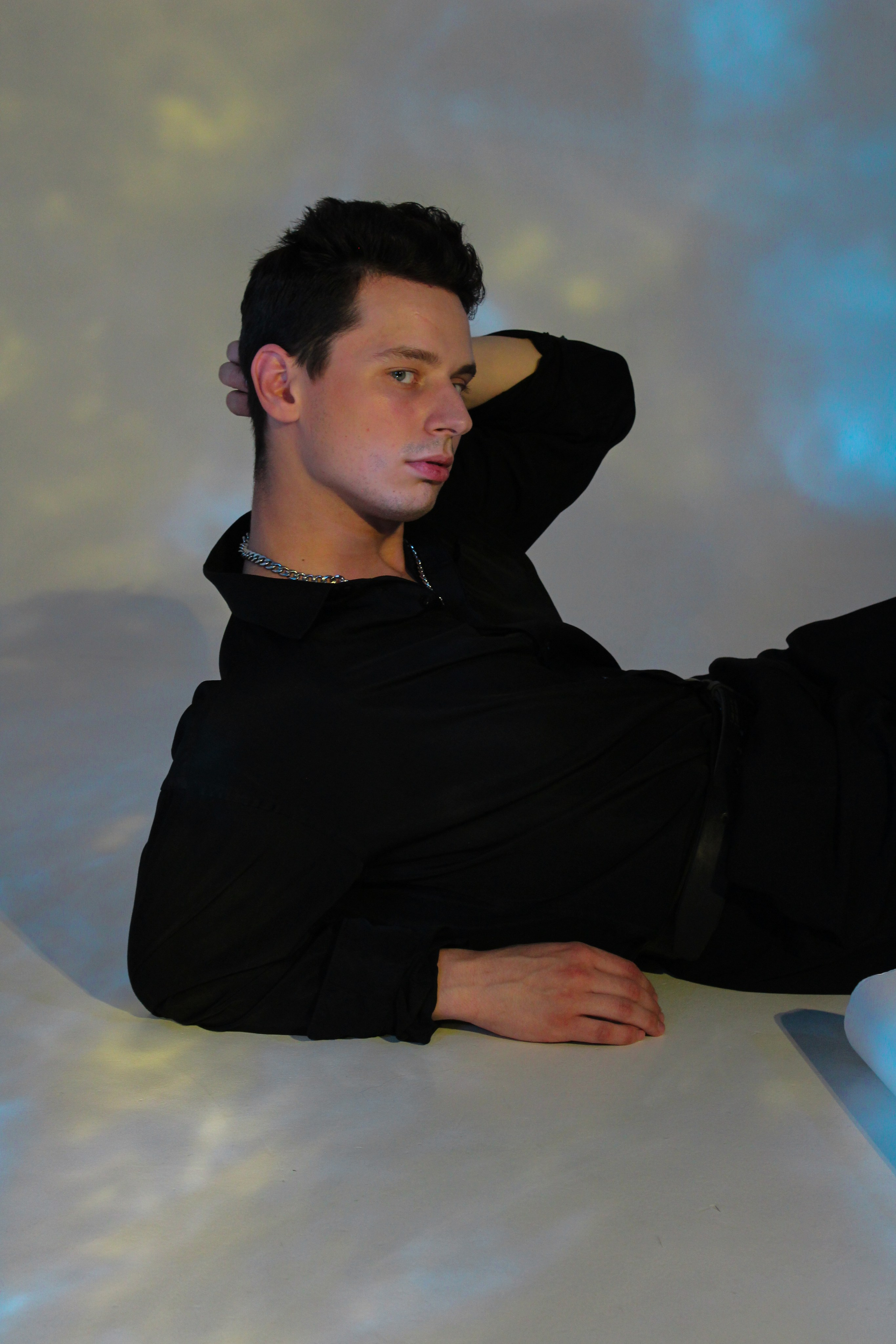 Модель для предметной съемки Александр О Казань| Sale Easy