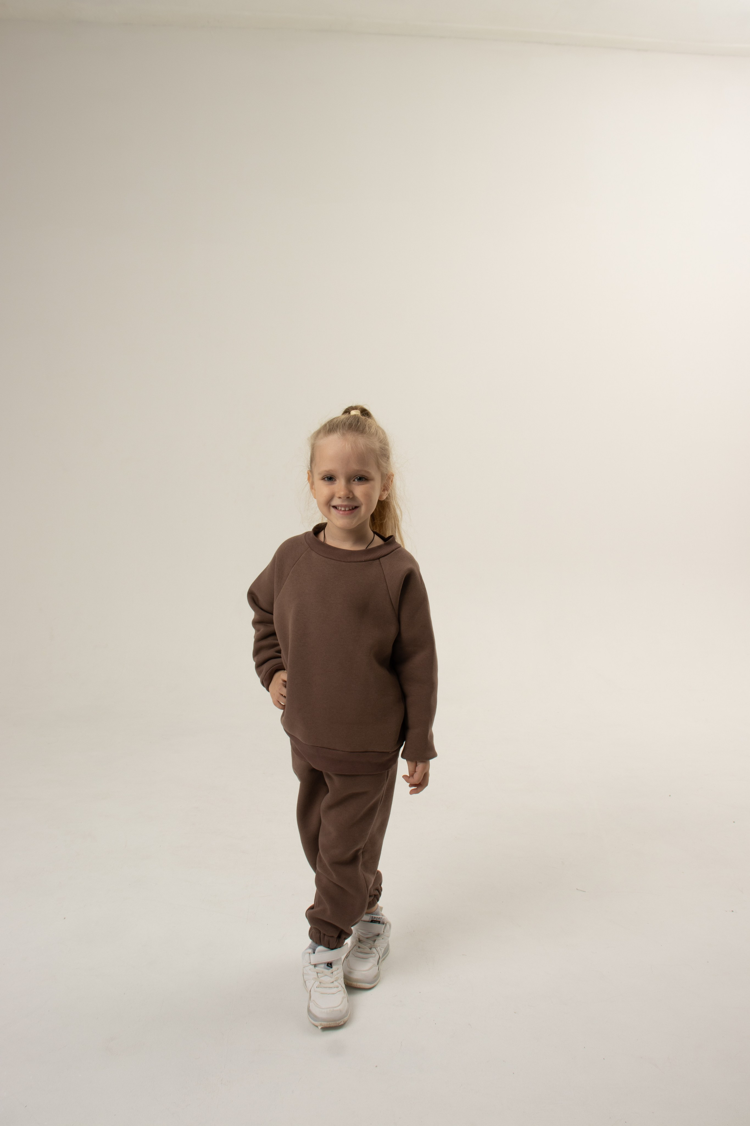 Модель для предметной съемки девочка Василиса В. С.-Пб| Sale Easy