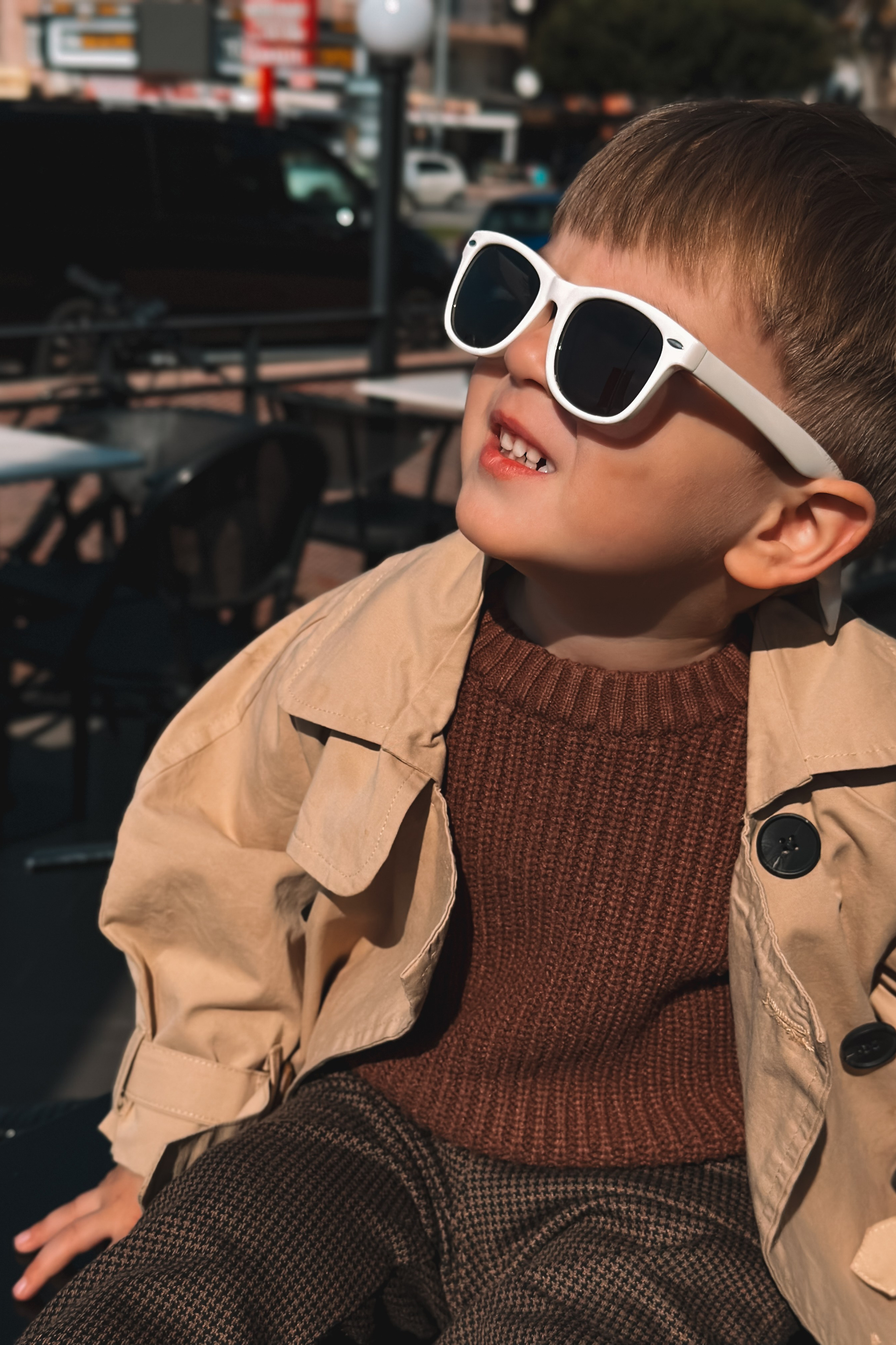 Модель для предметной съемки мальчик Радэль Казань| Sale Easy