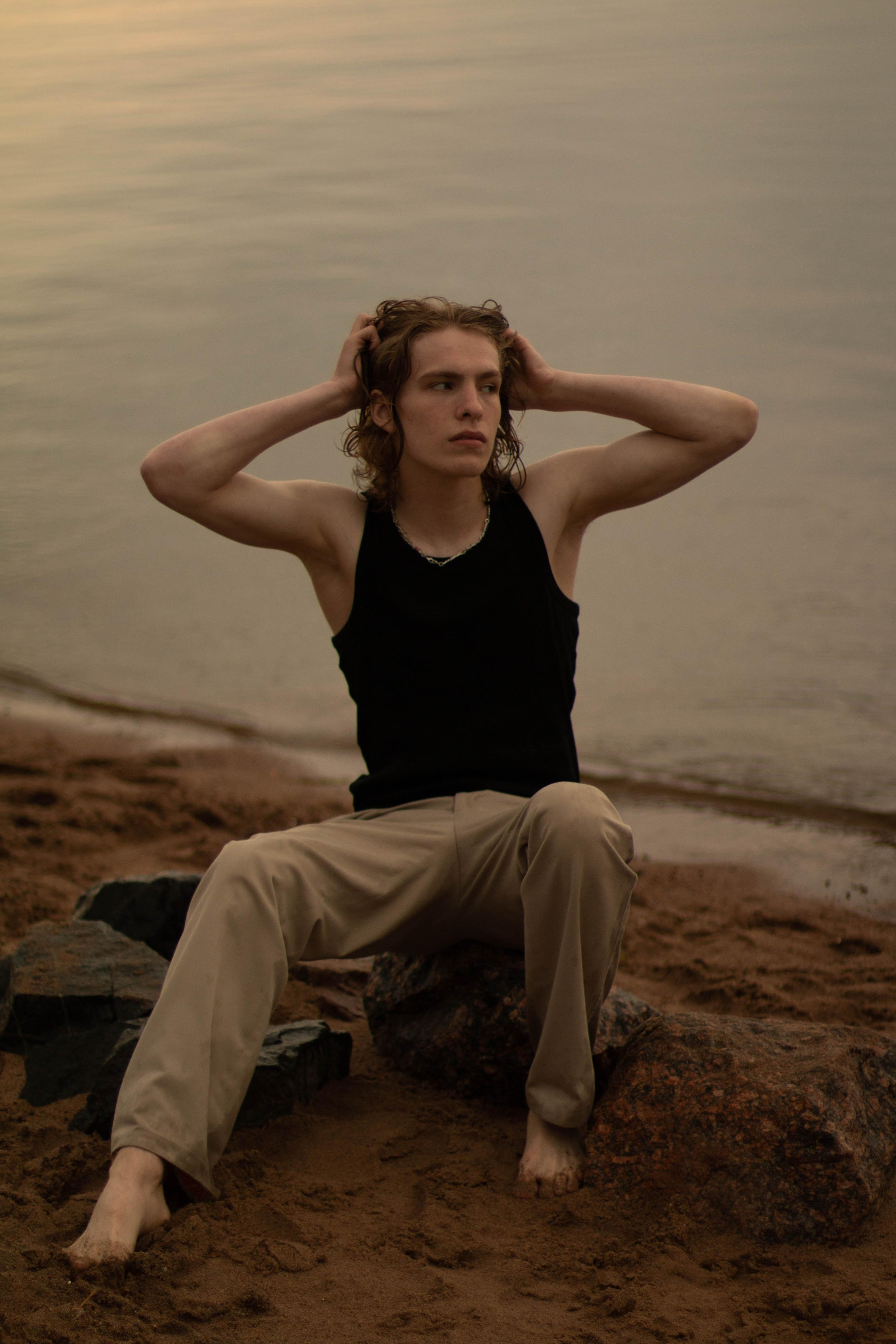 Модель для предметной съемки Александр Е С-Петербург | Sale Easy