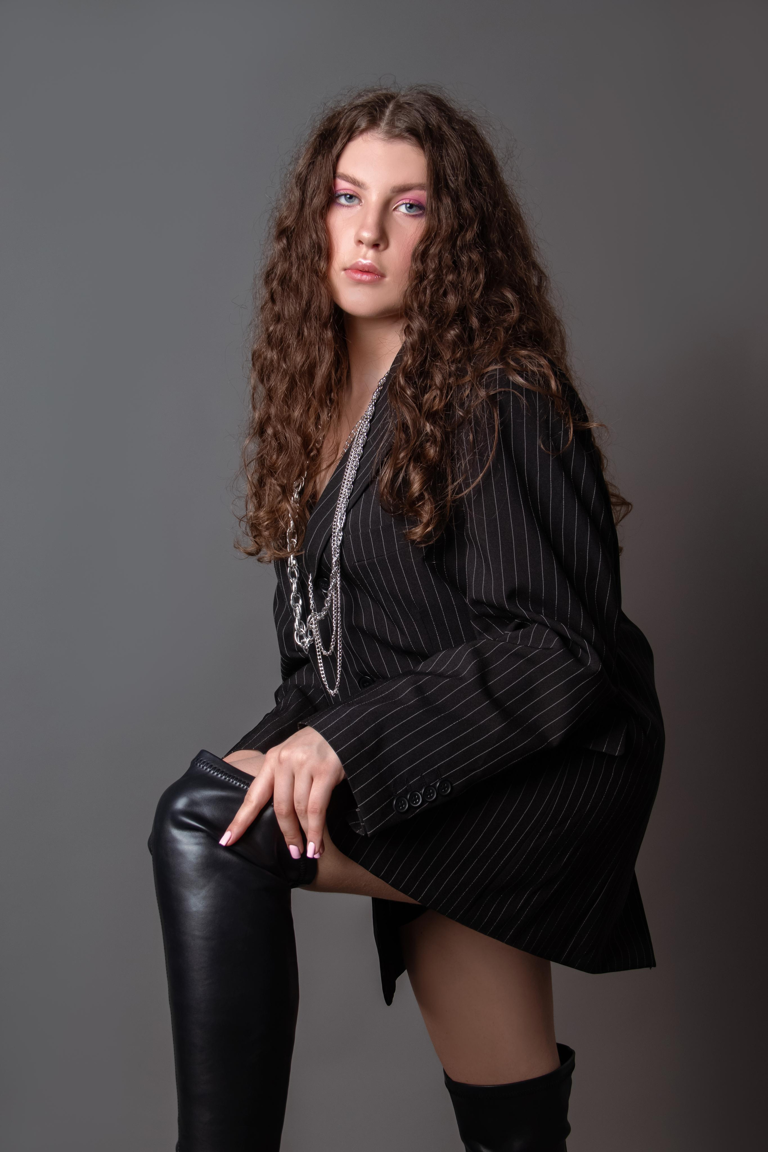 Модель для предметной съемки Елизавета 1 Н.Новгород | Sale Easy