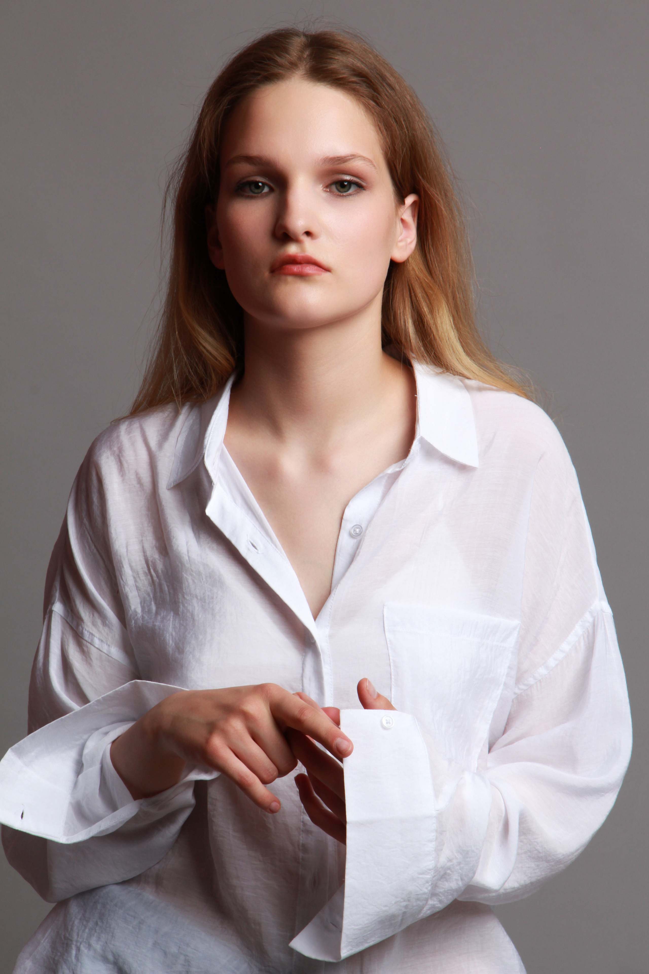 Модель для предметной съемки Алиса Г Новосибирск| Sale Easy