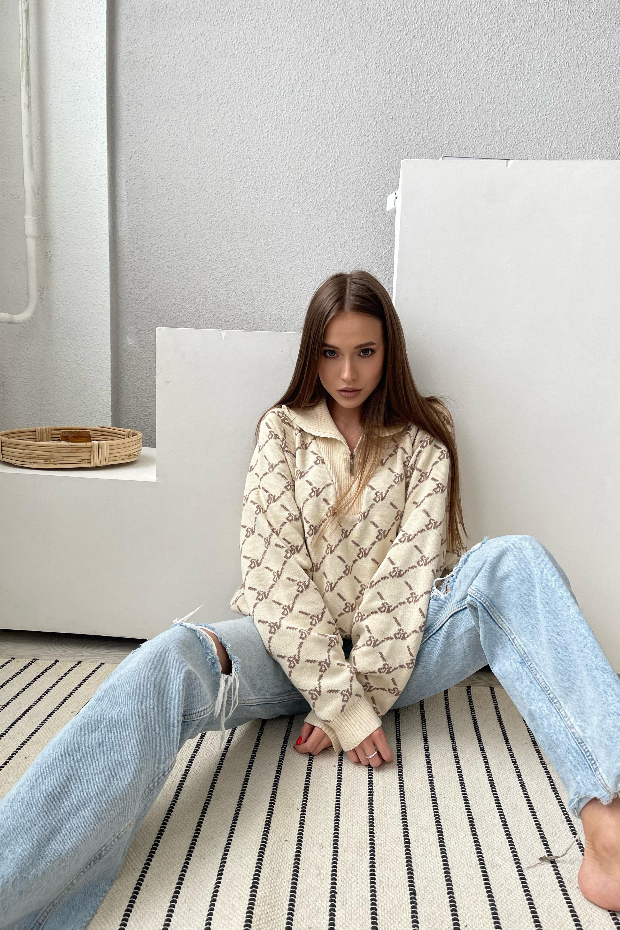 Модель для предметной съемки Мария Е. Москва| Sale Easy