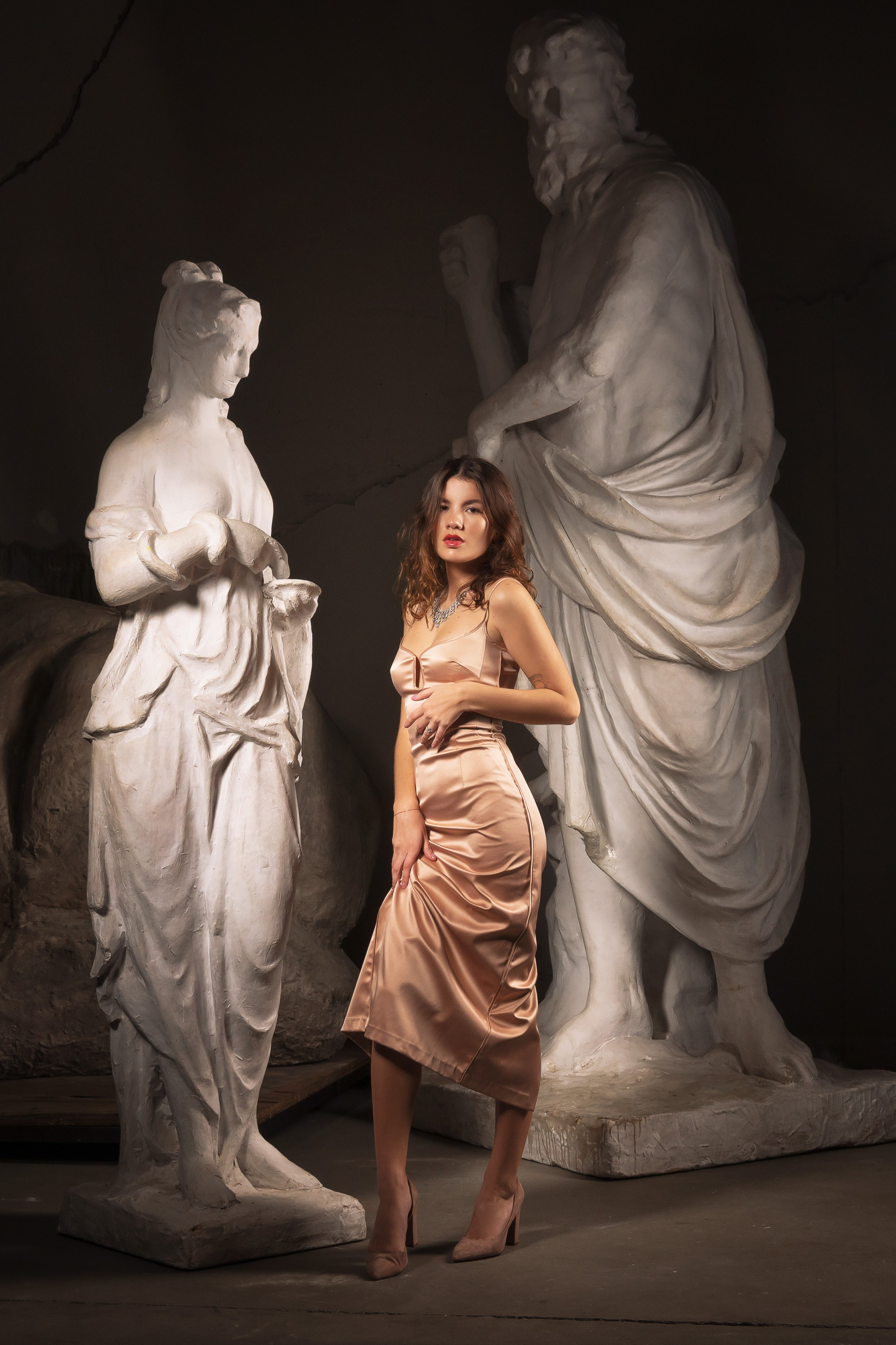 Модель для предметной съемки Мария Т С-Петербург | Sale Easy