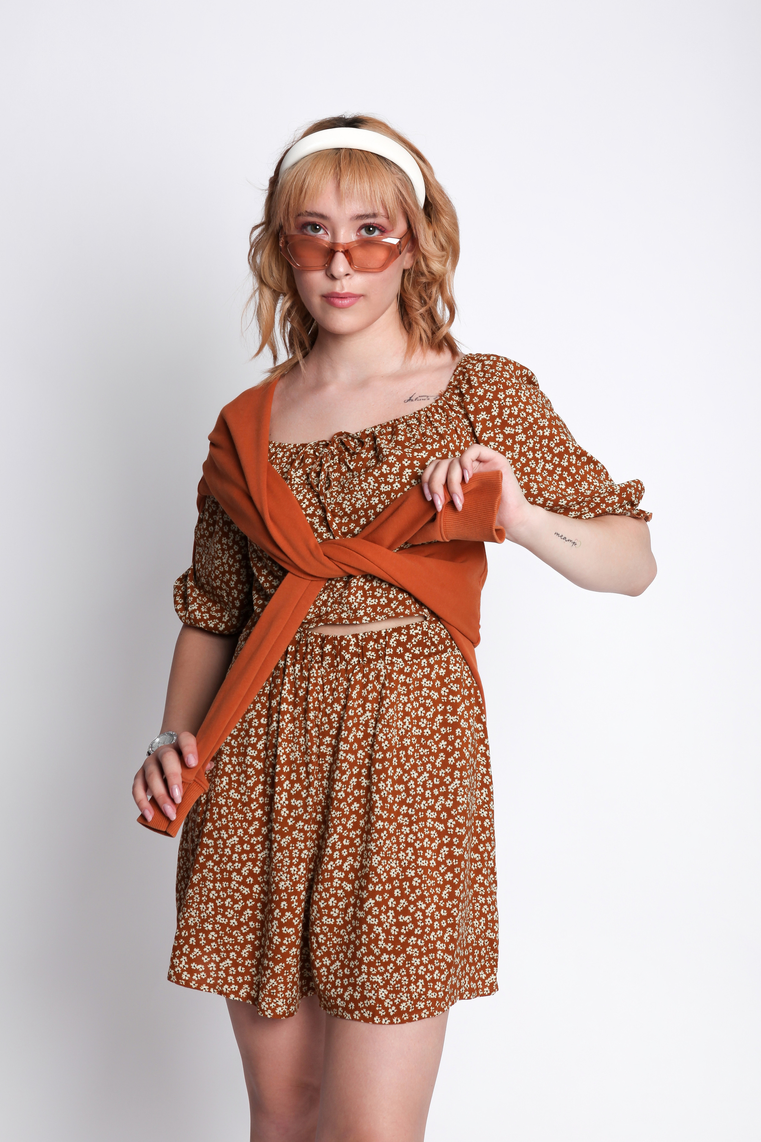 Модель для предметной съемки Полина Е  Новосибирск| Sale Easy