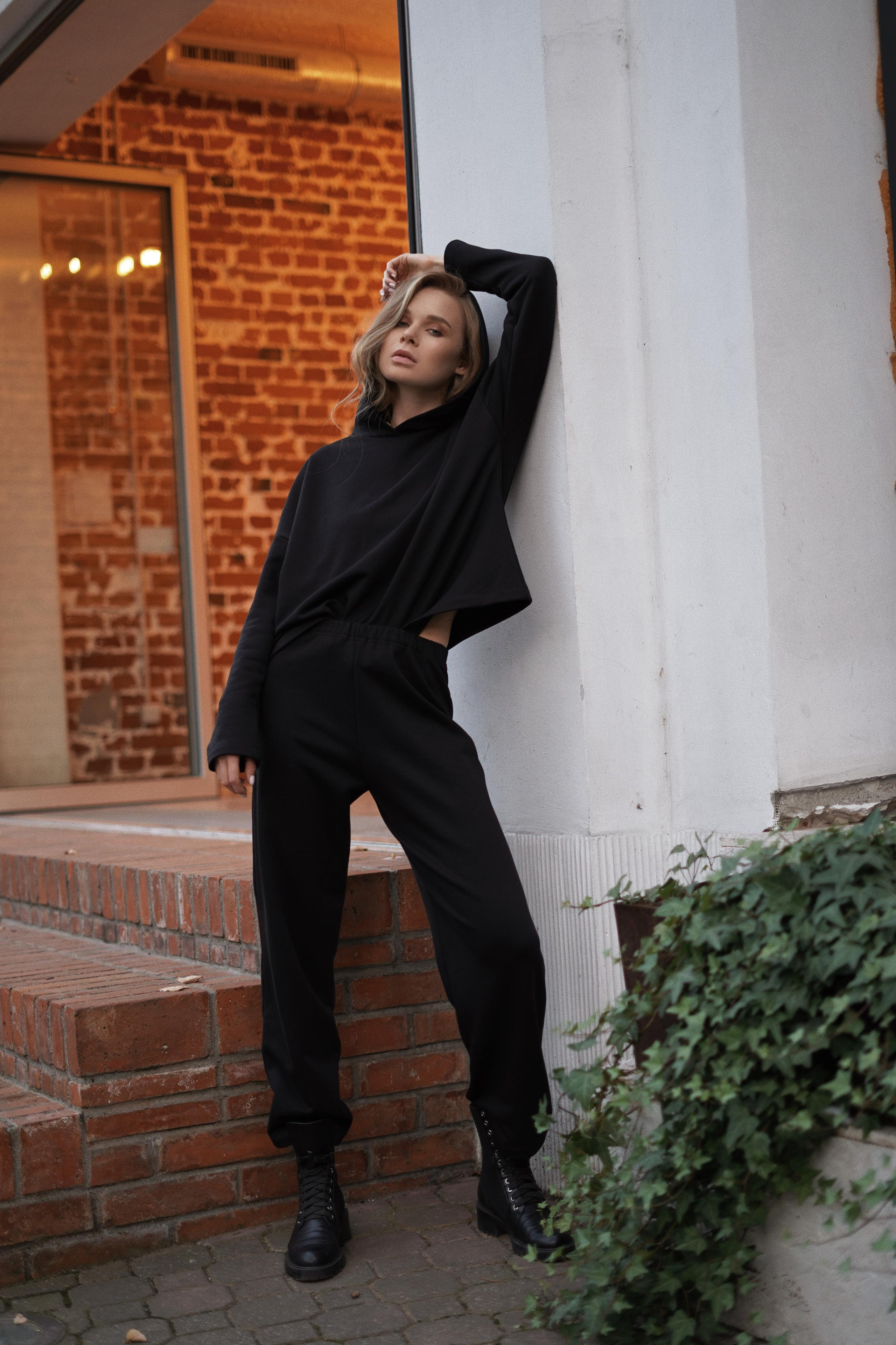 Модель для предметной съемки Дария И. Москва| Sale Easy