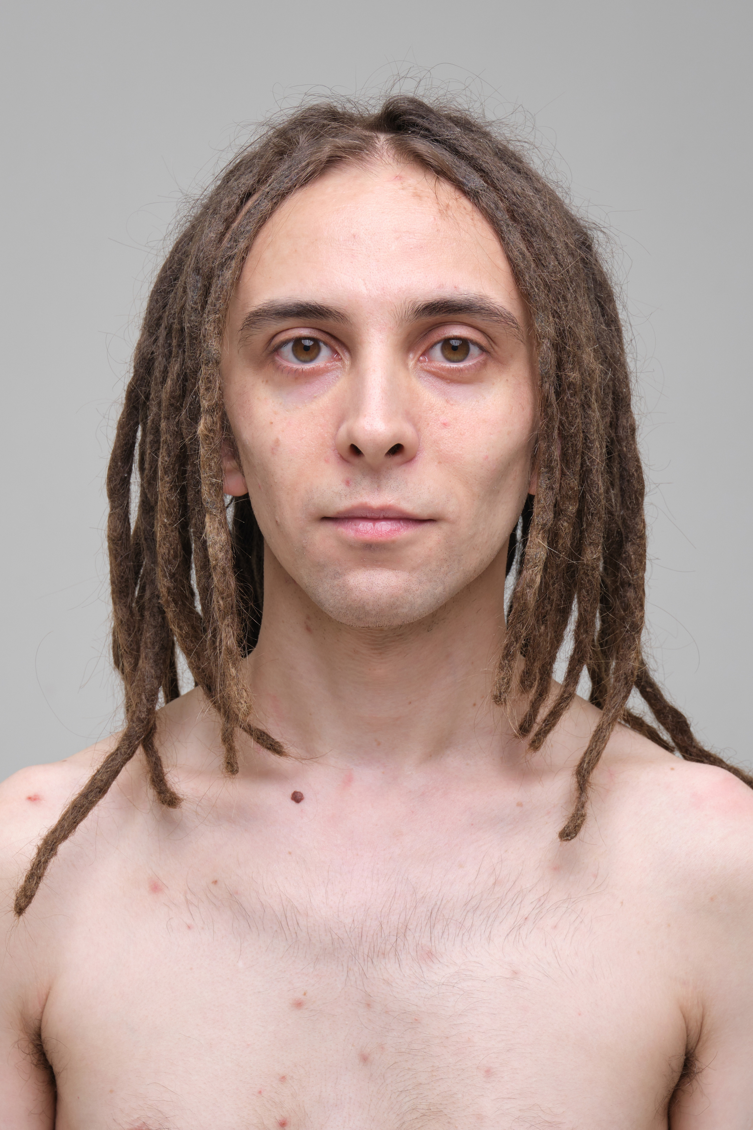 Модель для предметной съемки Тимур А. С-Петербург | Sale Easy