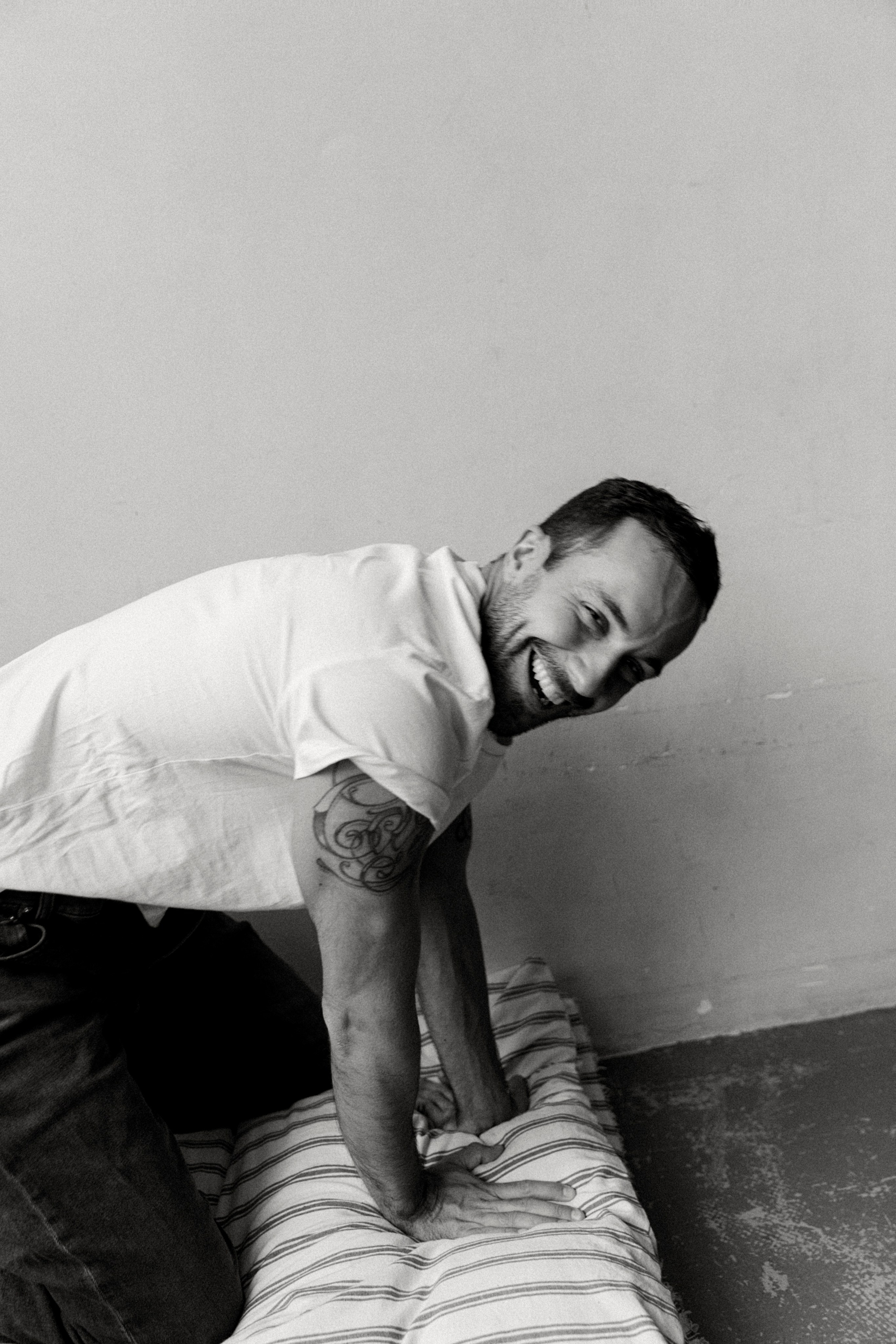 Модель для предметной съемки Илья Ж Москва | Sale Easy