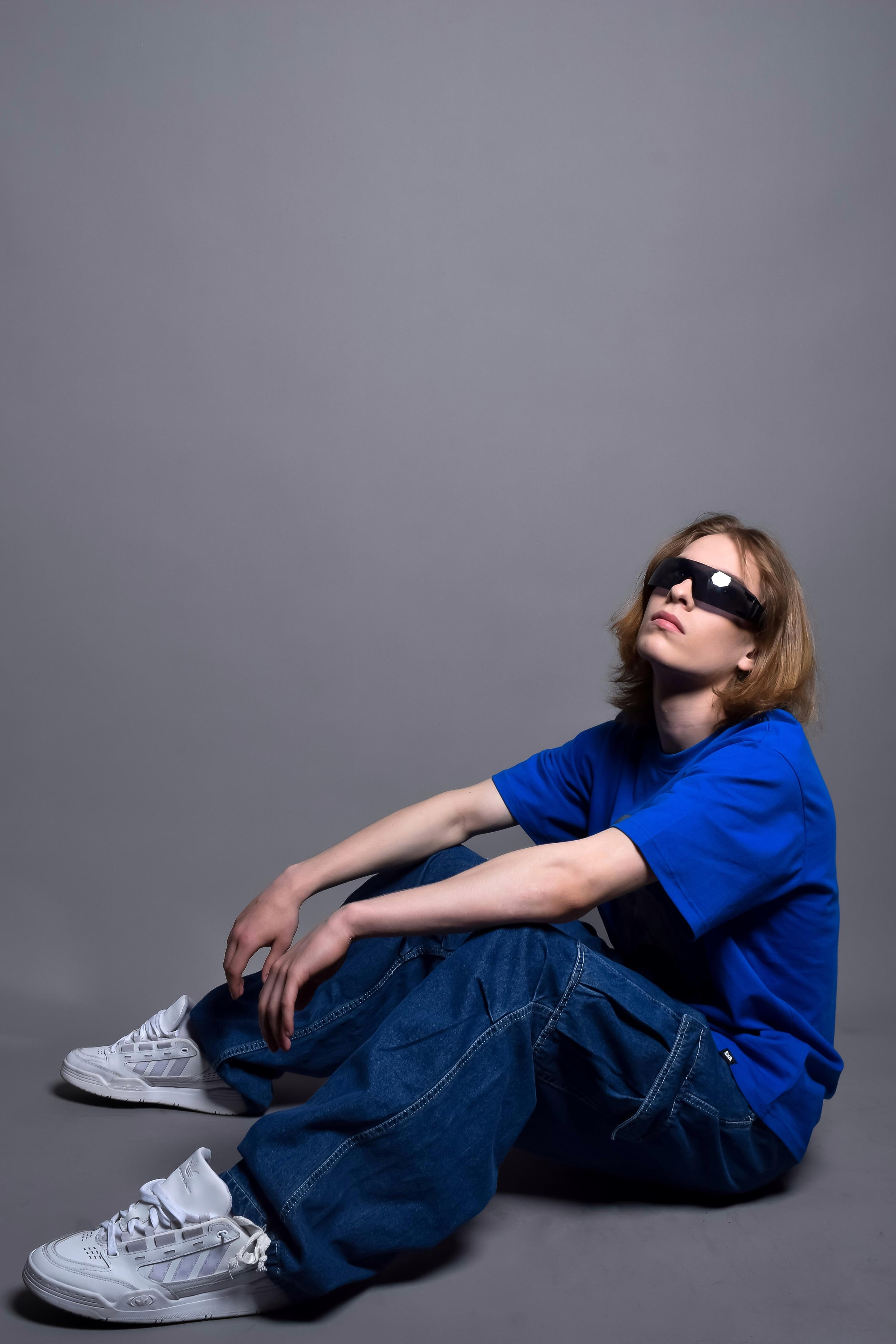 Модель для предметной съемки Александр Е С-Петербург | Sale Easy