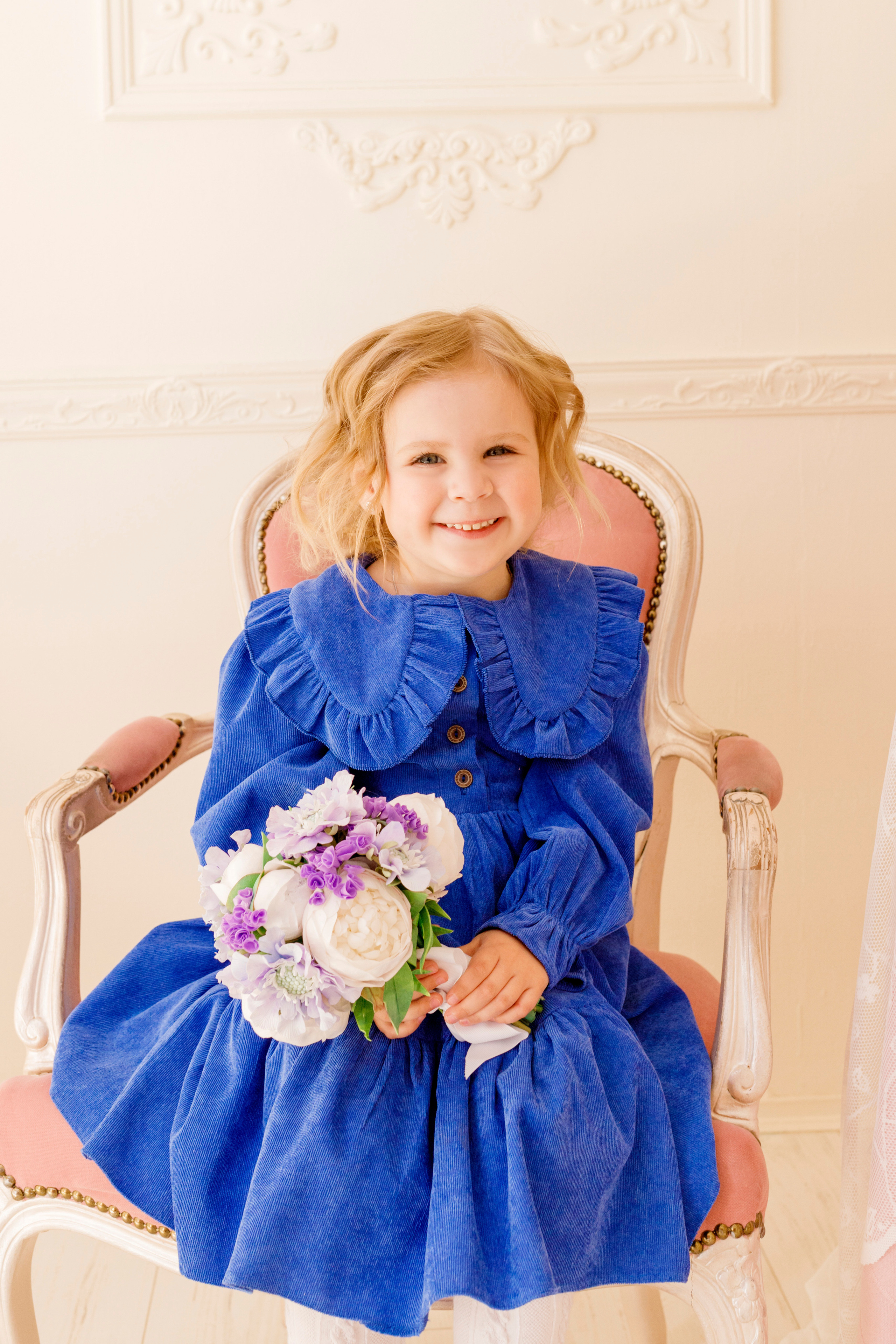 Модель девочка для предметной съемки Мирослава Казань| Sale Easy