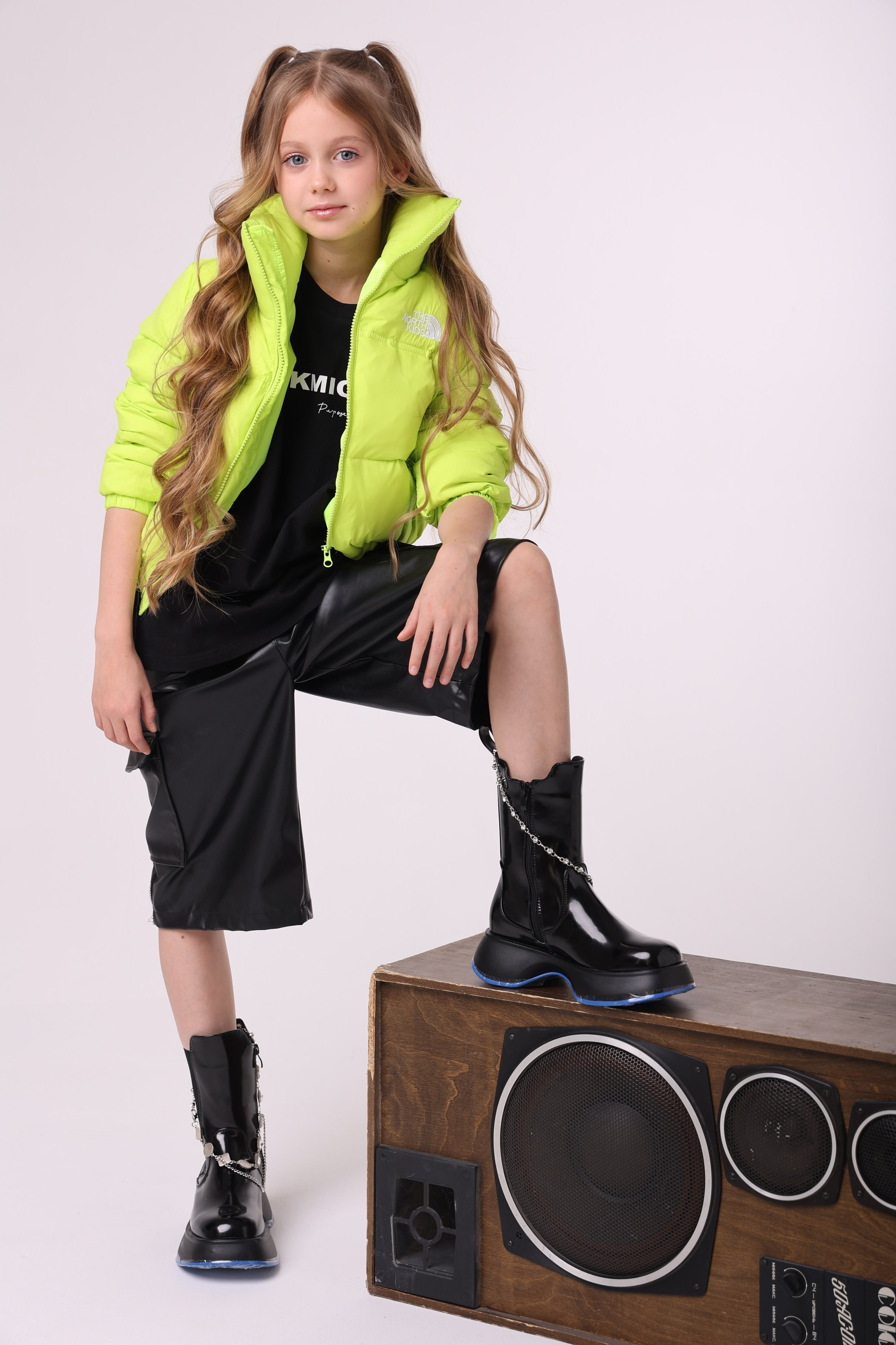 Модель девочка для предметной съемки Лаура А Казань| Sale Easy