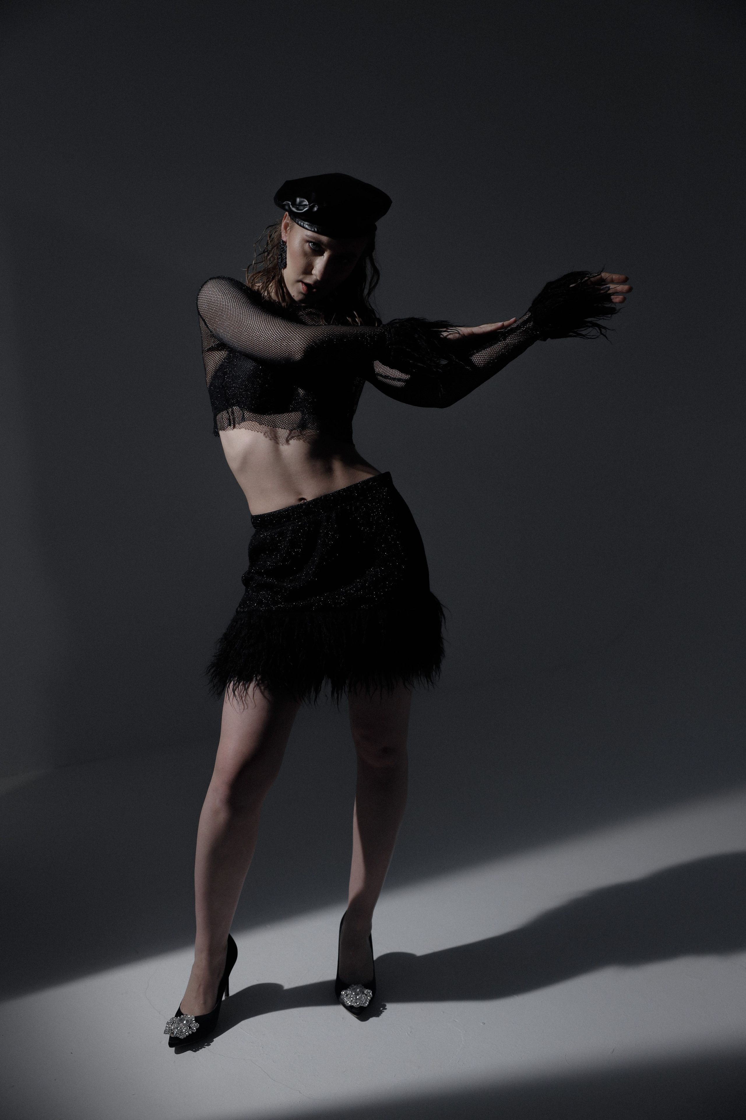 Модель для предметной съемки Анастасия АВ. Н.Н.| Sale Easy