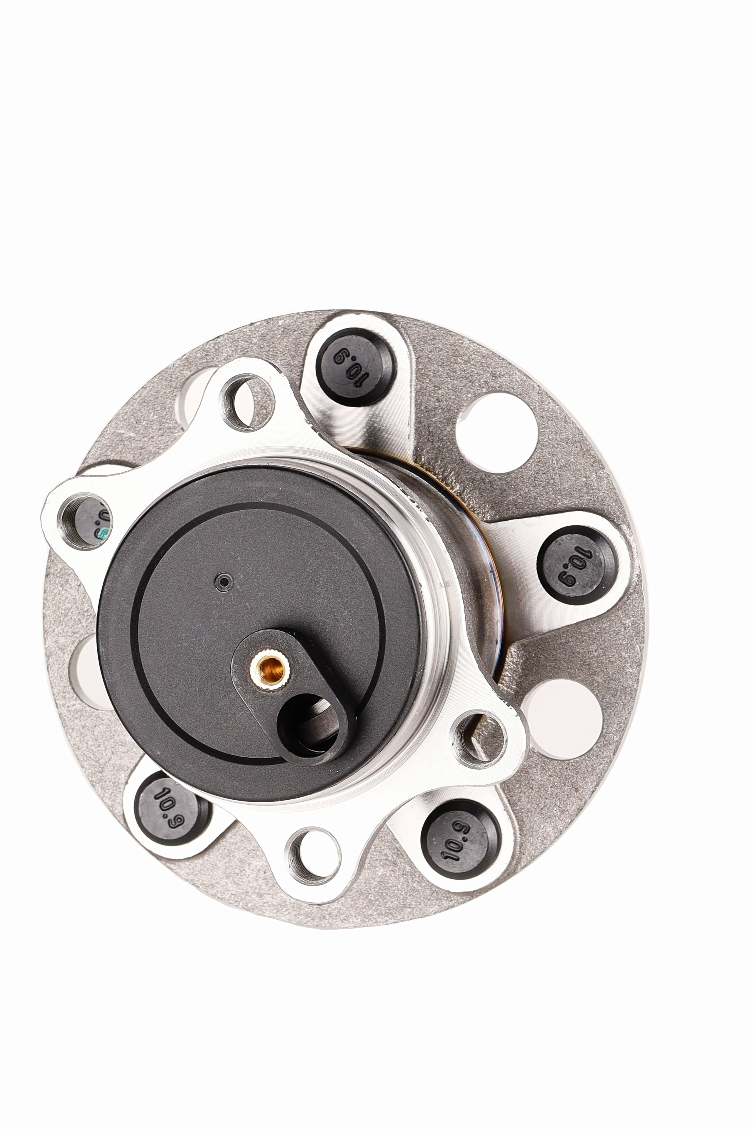 Предметная съемка автотоваров, подчеркивающая качество материалов и сборки.