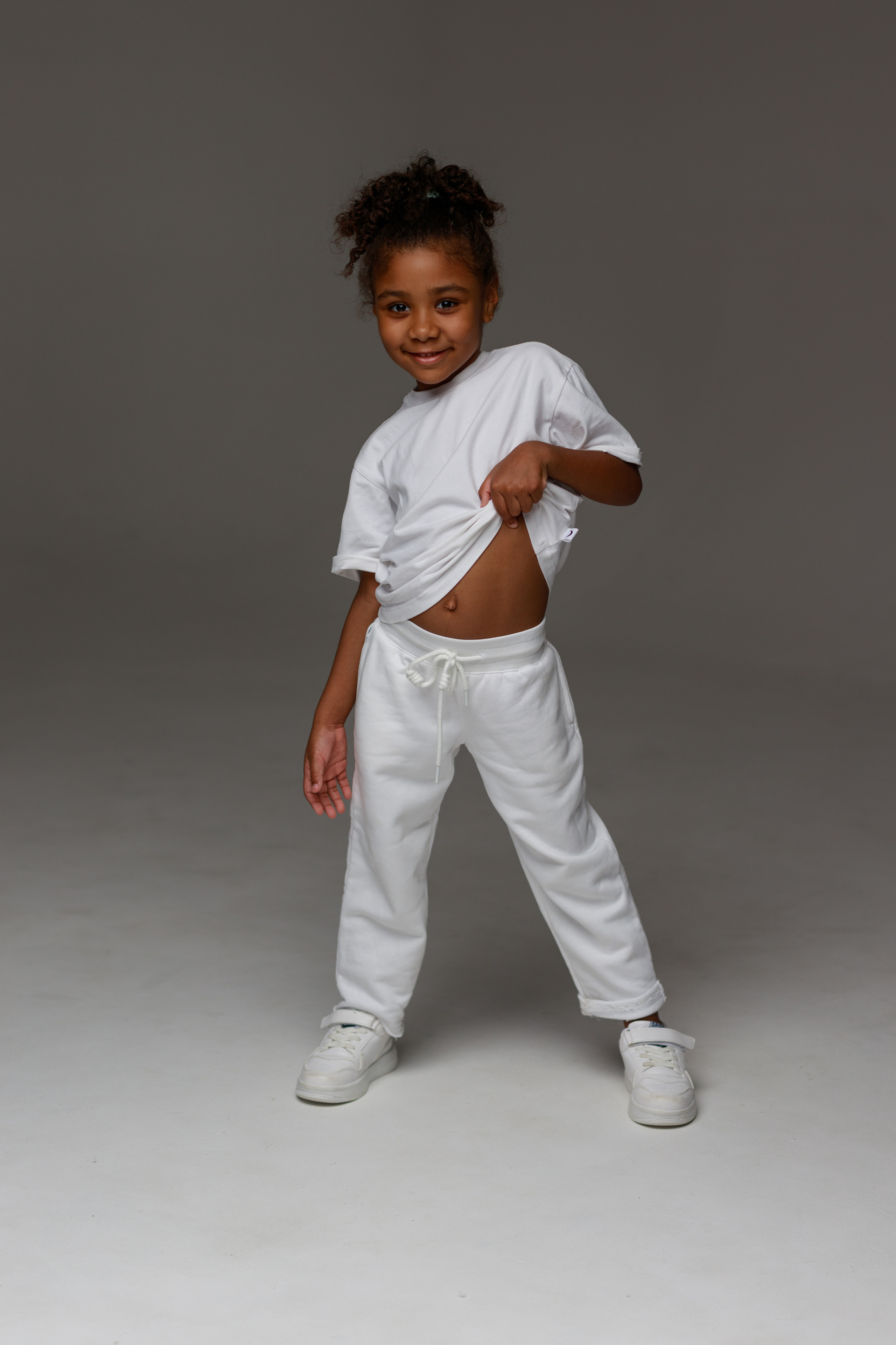 Модель девочка для предметной съемки Анжелика В Казань| Sale Easy