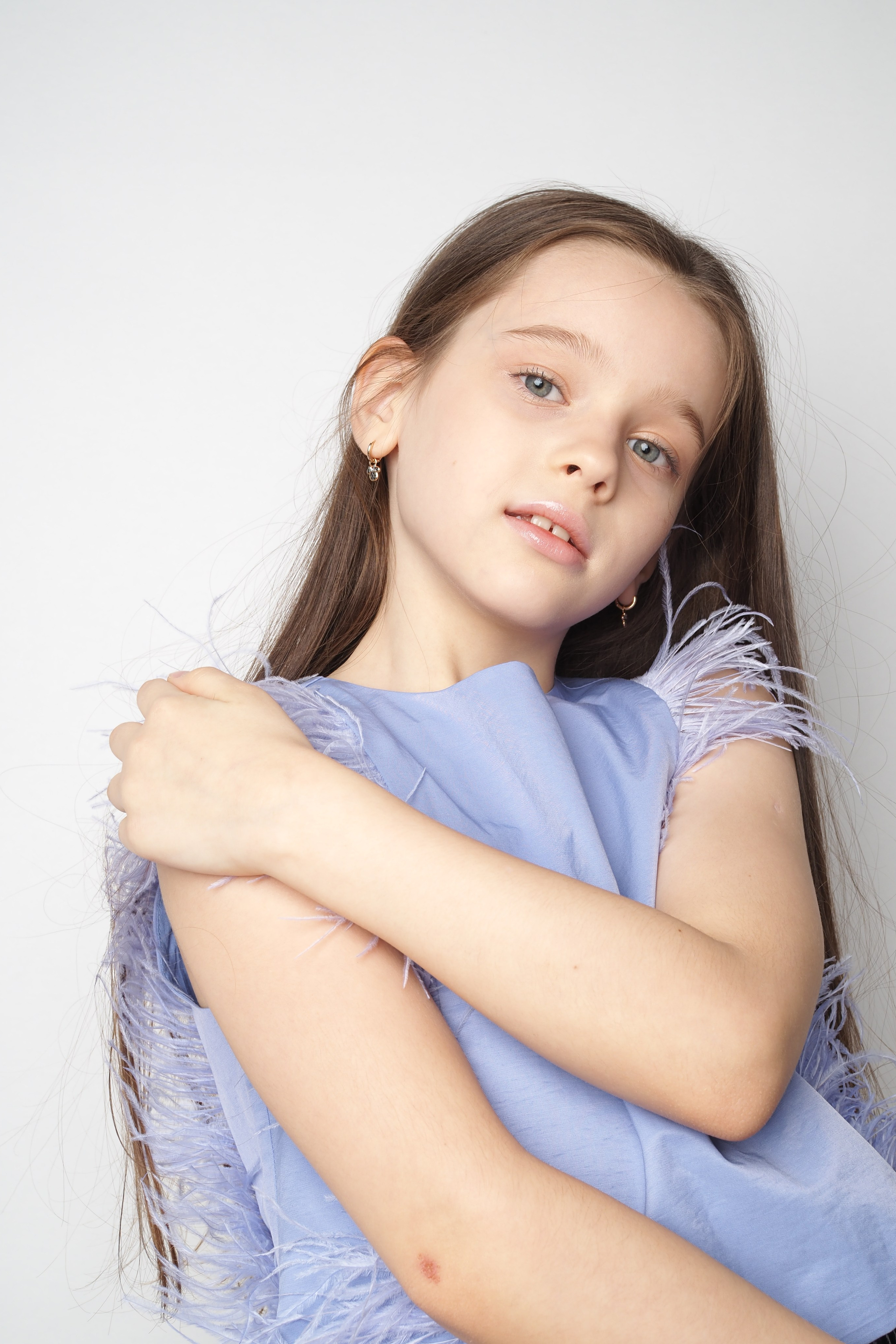 Модель для предметной съемки Виктория О. Н.Н.| Sale Easy