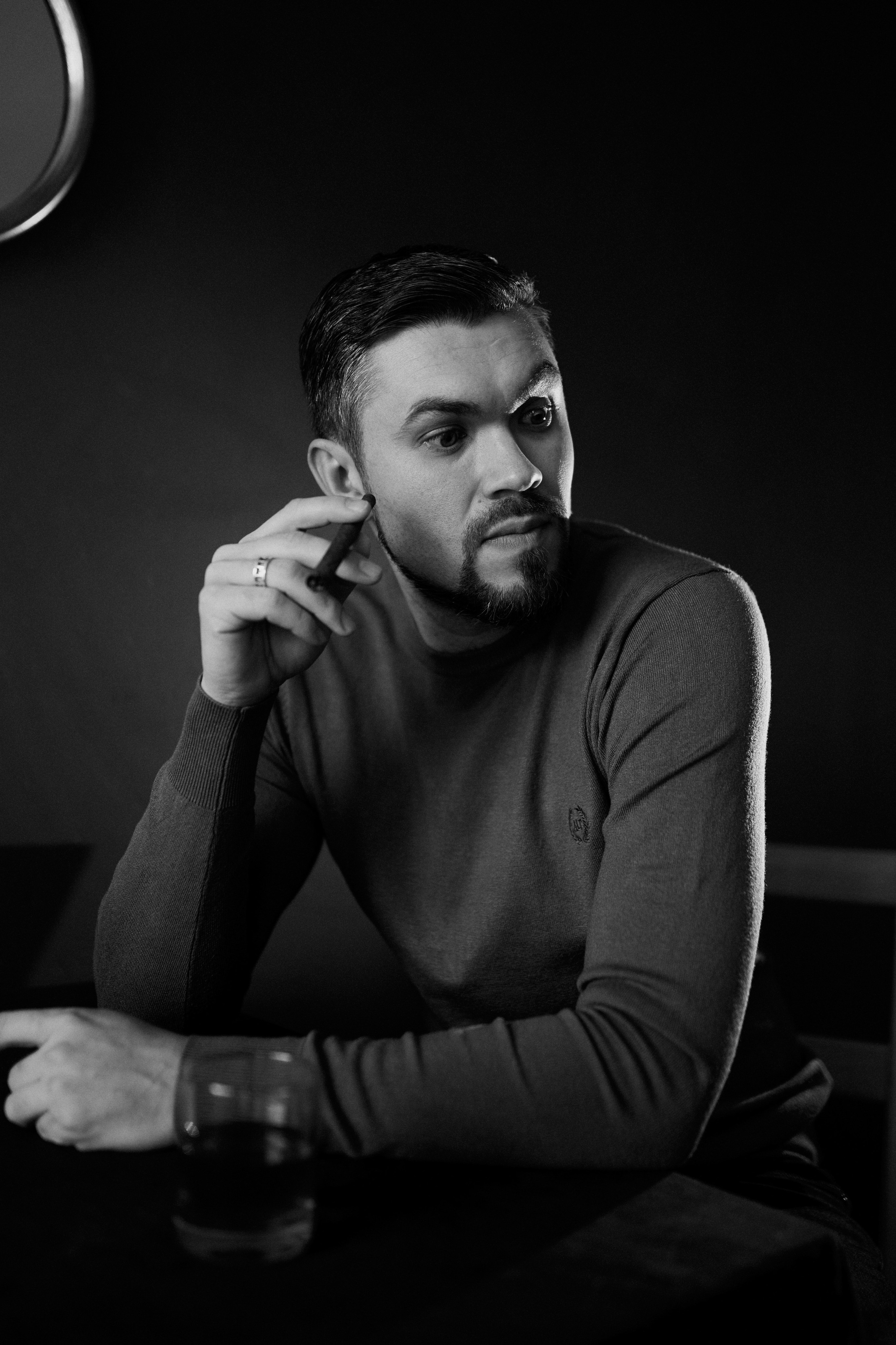 Модель для предметной съемки Александр id 14 015 Красноярск| Sale Easy