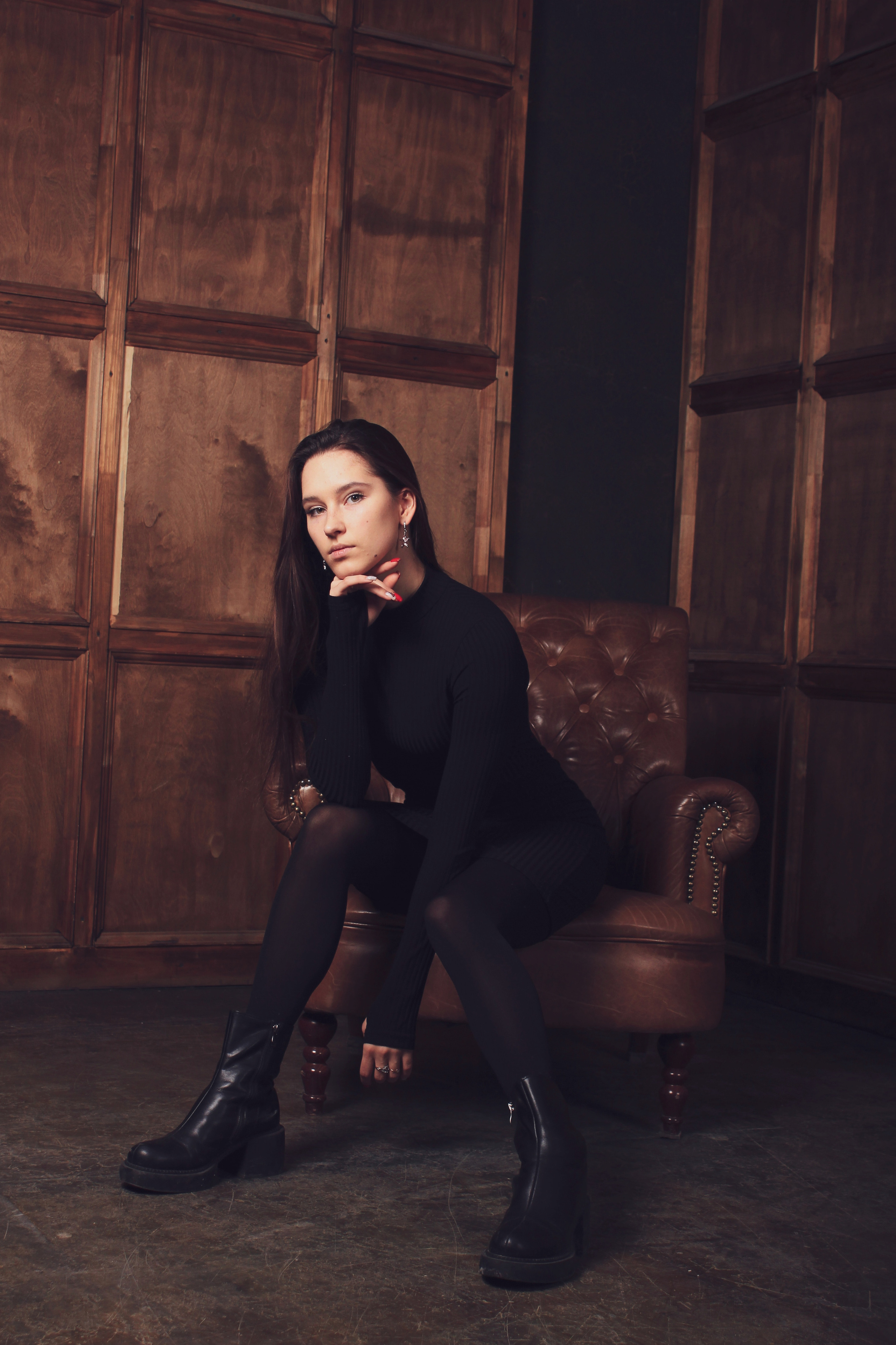 Модель для предметной съемки Александра Б. Москва| Sale Easy