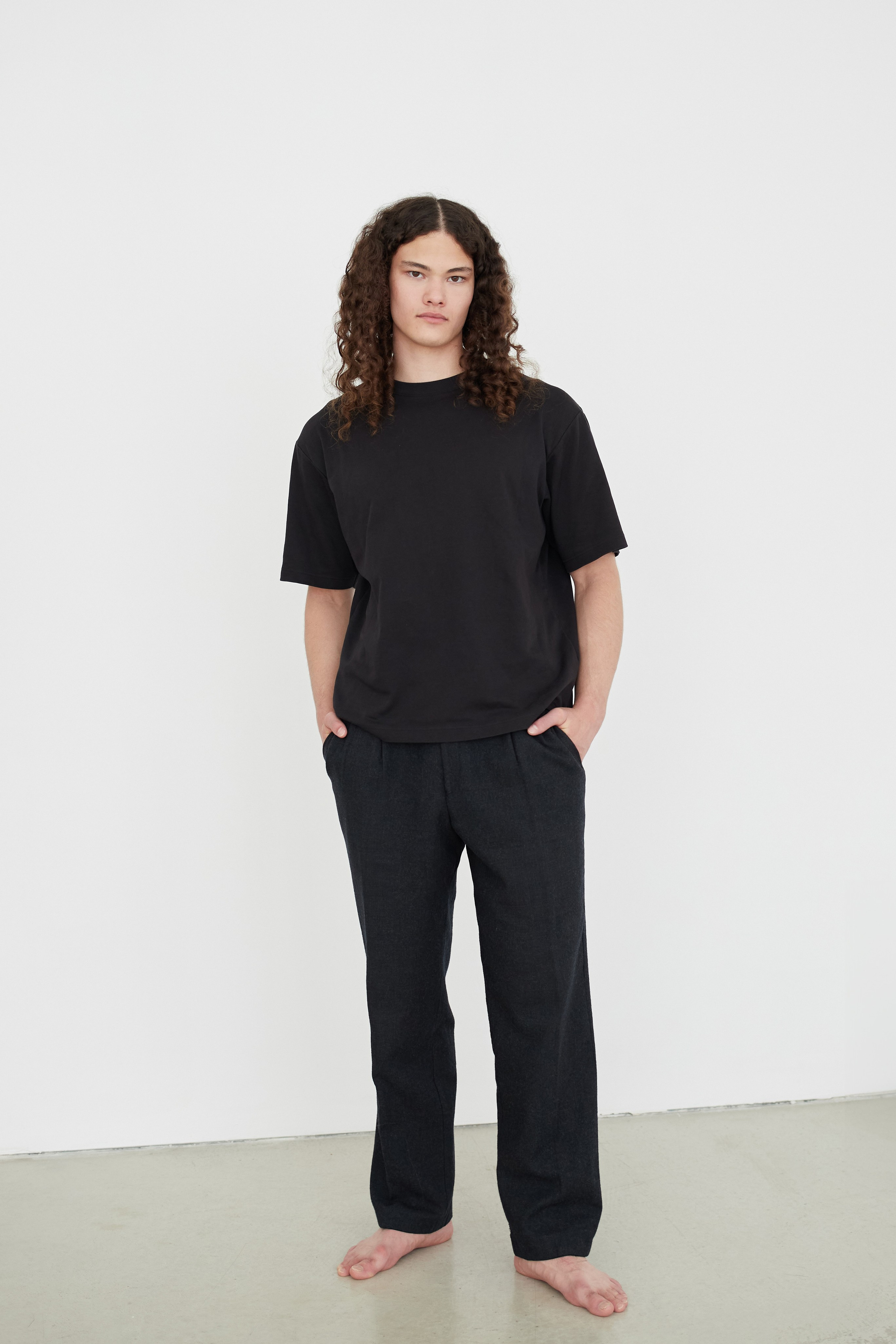 Модель для предметной съемки Егор id 29 025 С.-Пб| Sale Easy