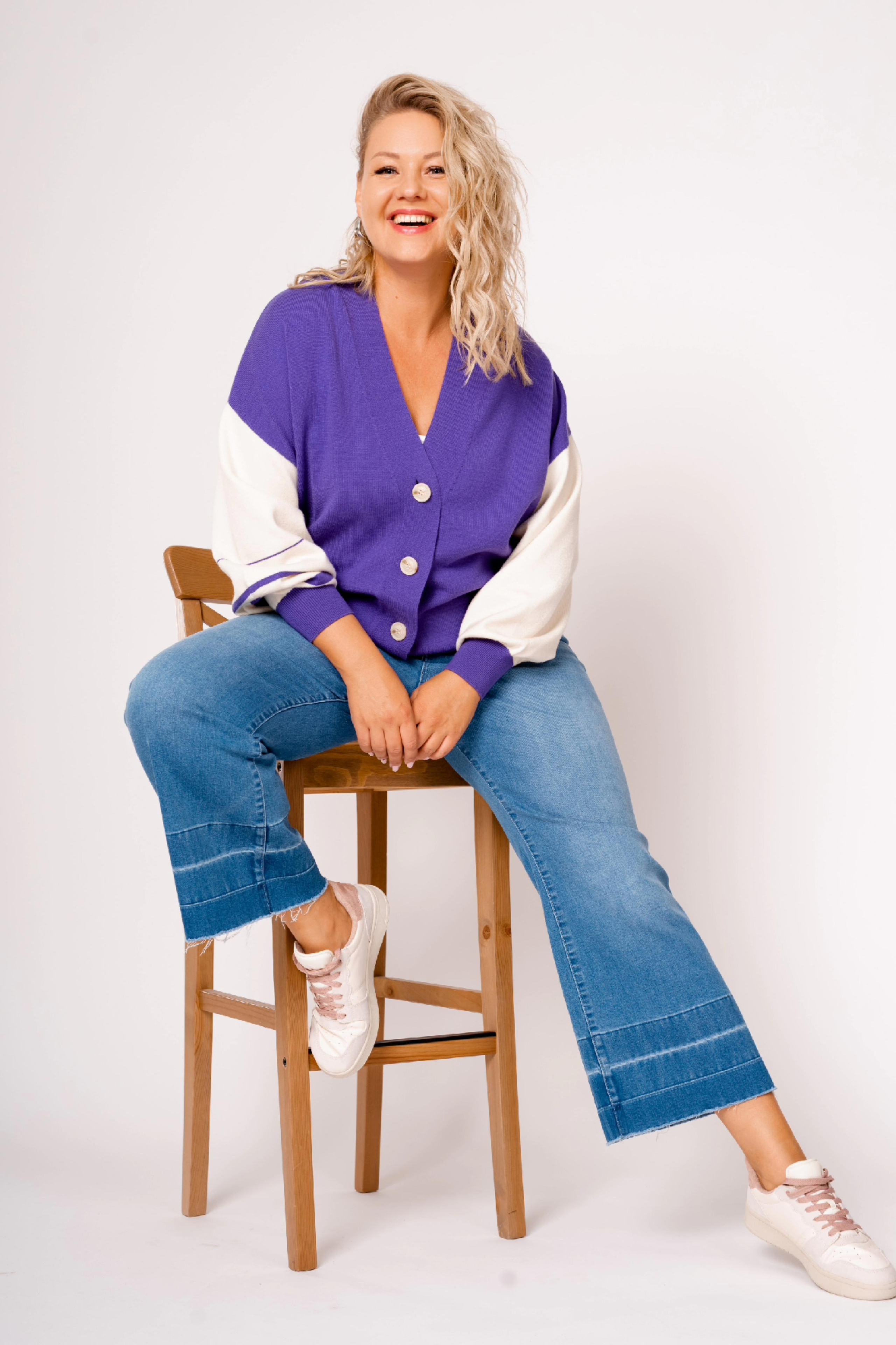 Модель plus size для предметной съемки Наталья Е.С-Петербург|Sale Easy