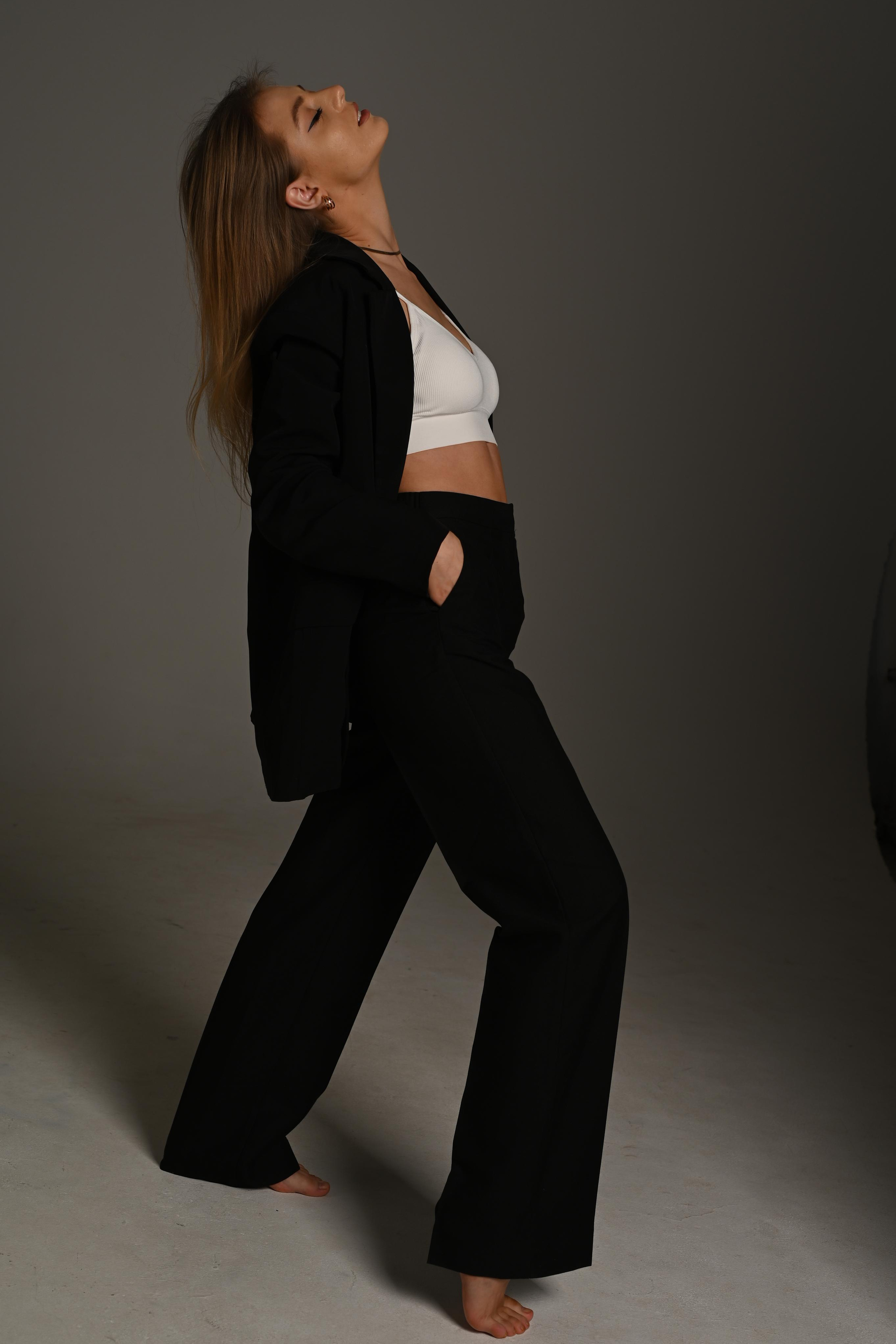 Модель для предметной съемки Мэри Москва| Sale Easy