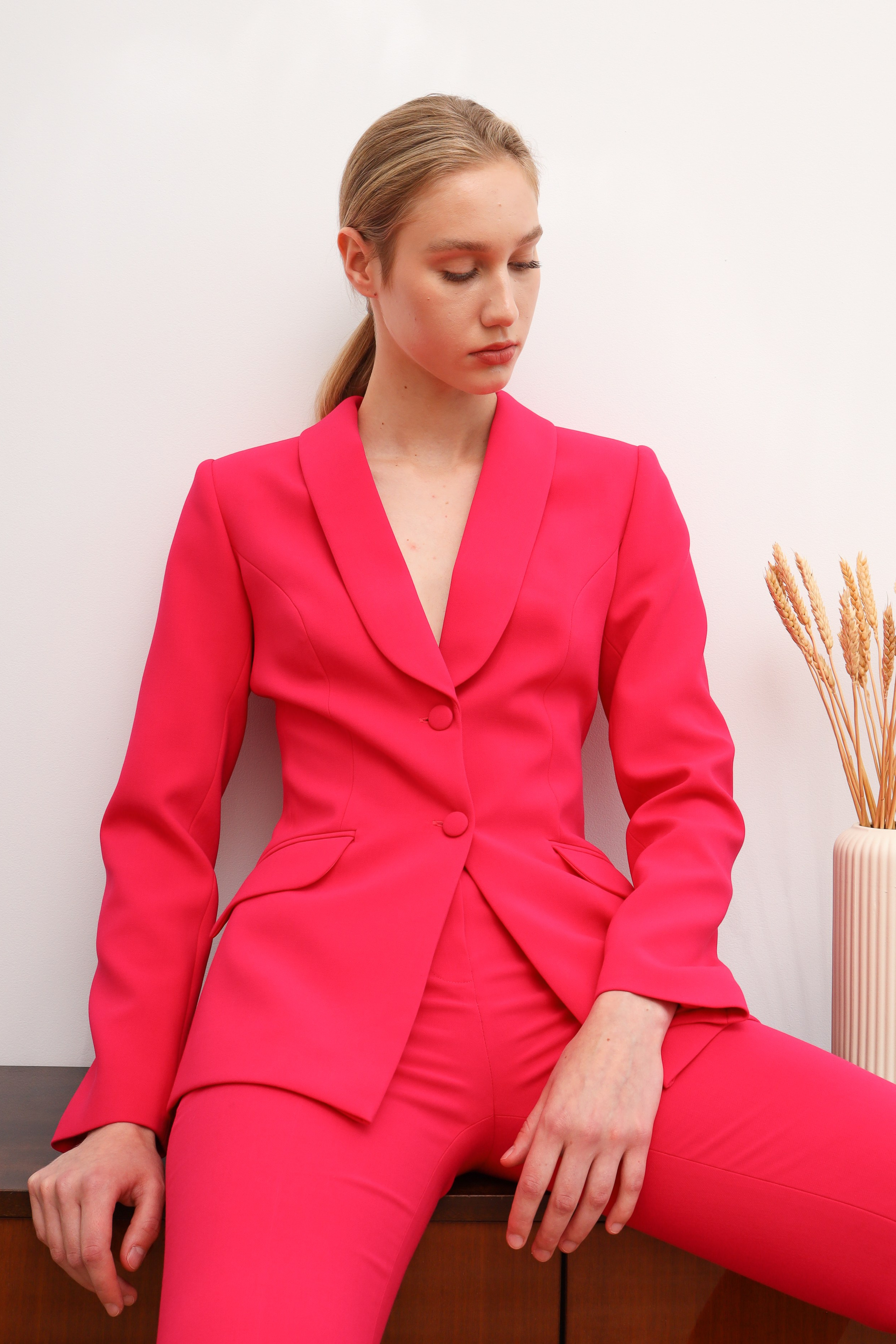 Модель для предметной съемки Елизавета К. Москва| Sale Easy