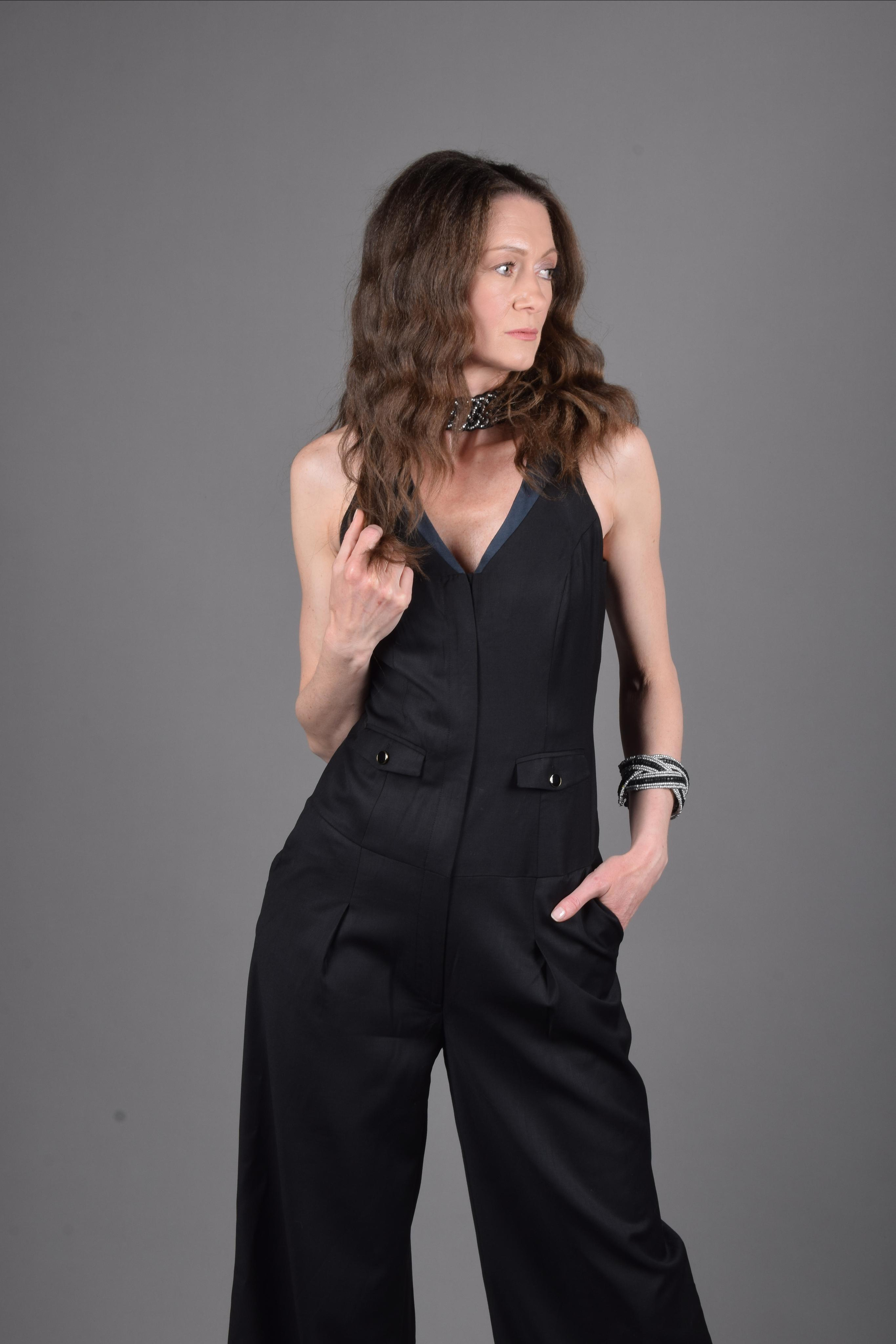 Модель для предметной съемки Оксана С-Петербург | Sale Easy