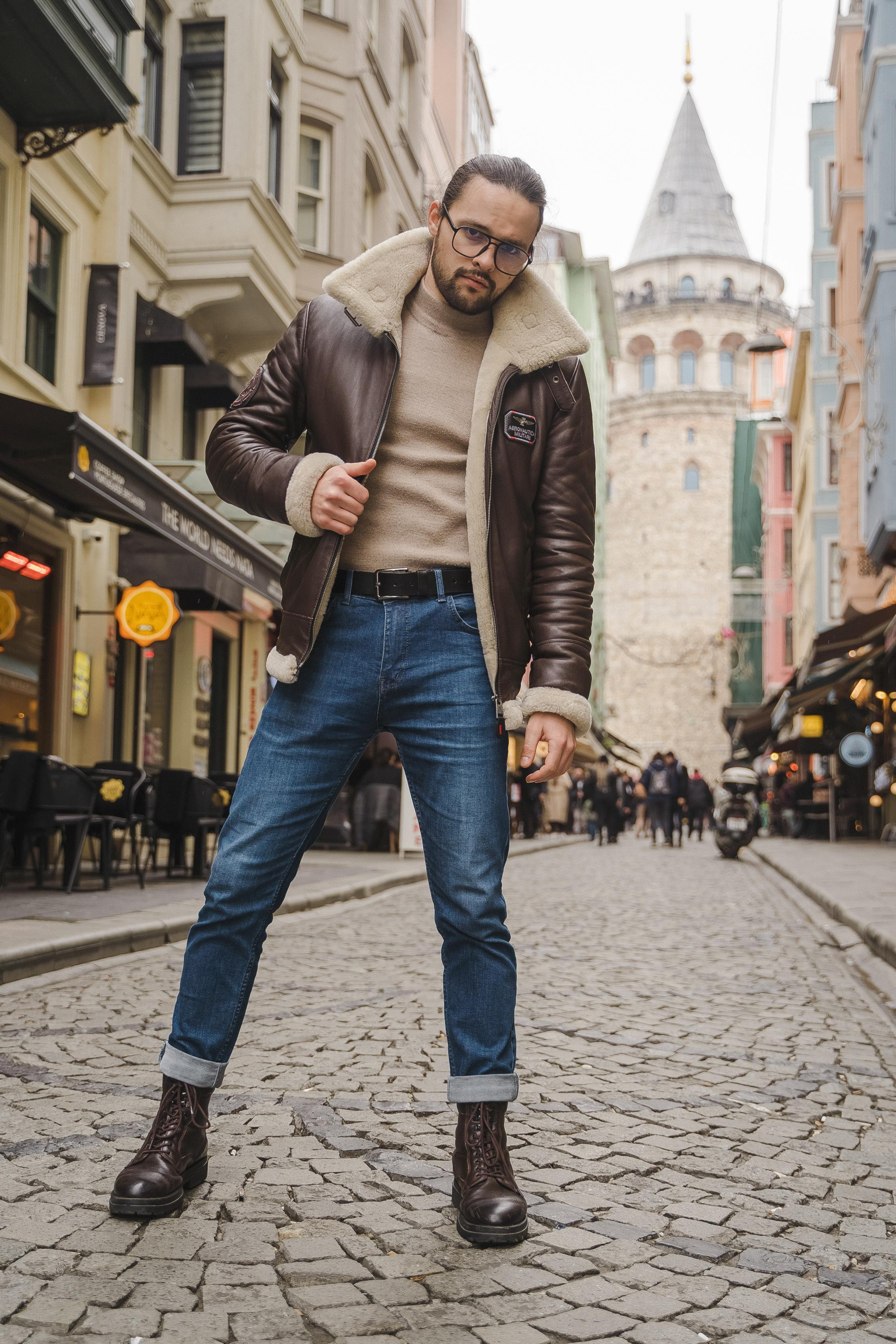 Модель для предметной съемки Ярослав Б. С-Петербург | Sale Easy