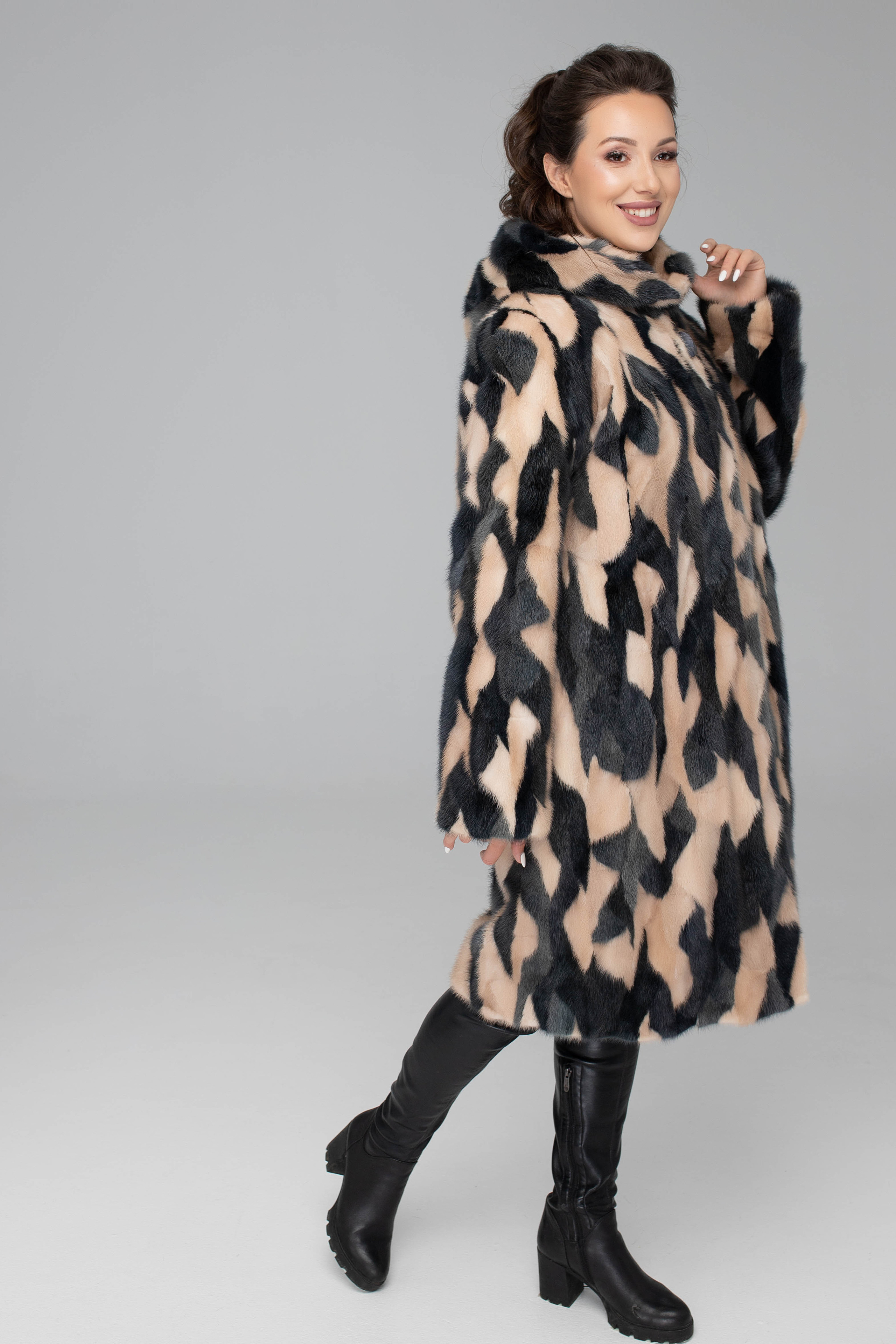 Портфолио. Фото женской одежды для маркетплейсов | Sale Easy