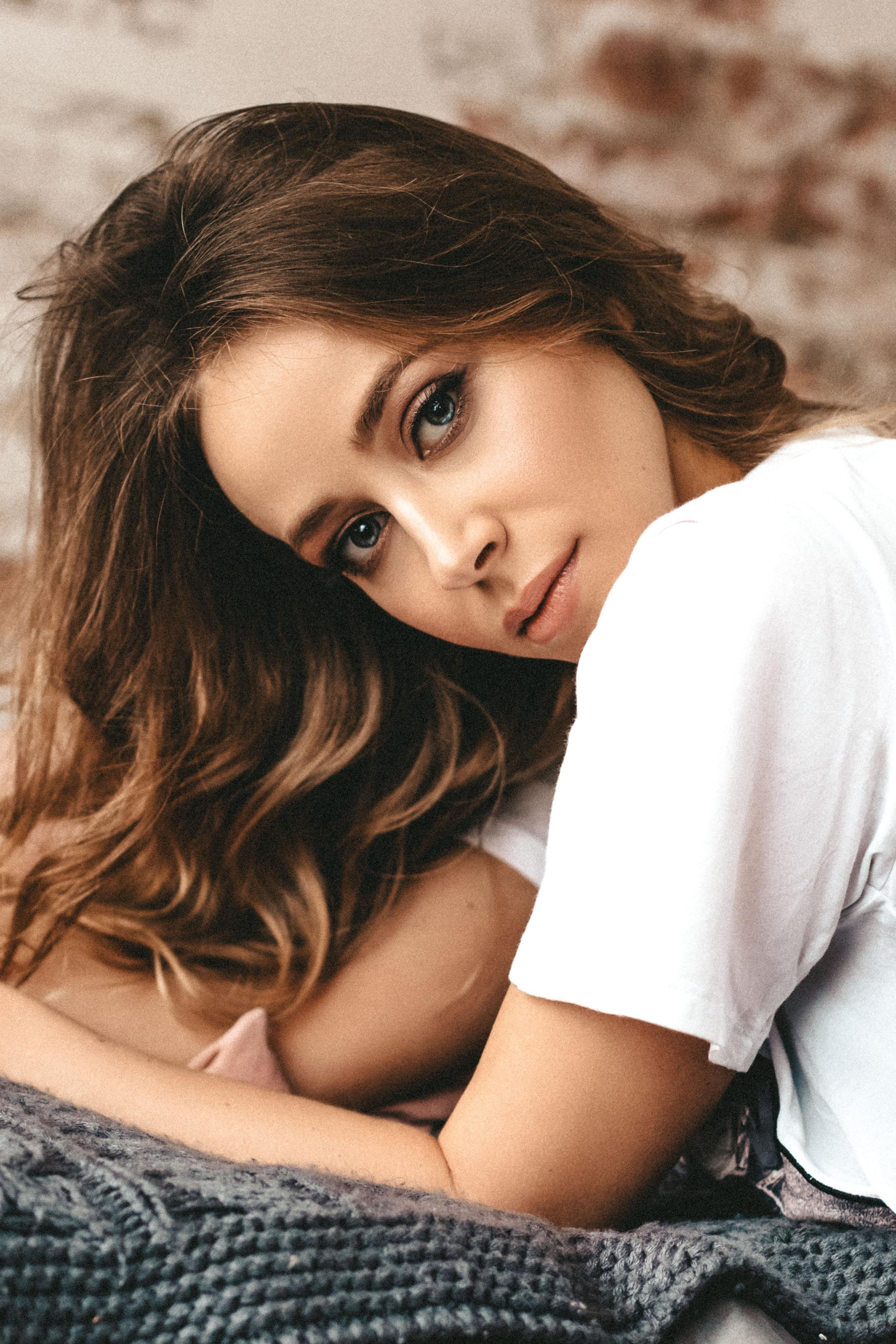 Модель для предметной съемки Евгения В. Москва| Sale Easy