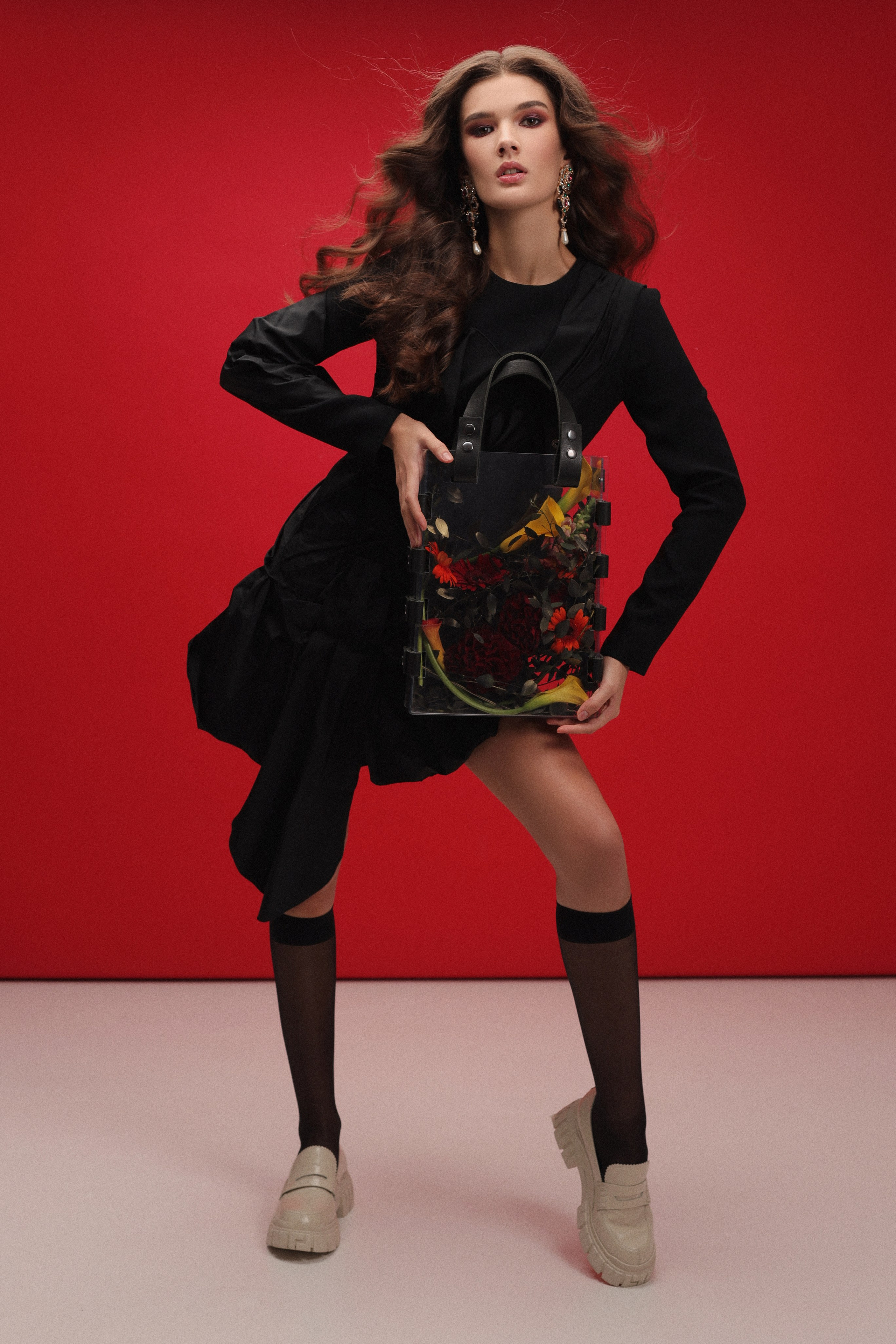 Модель для предметной съемки Света Н.Н.| Sale Easy