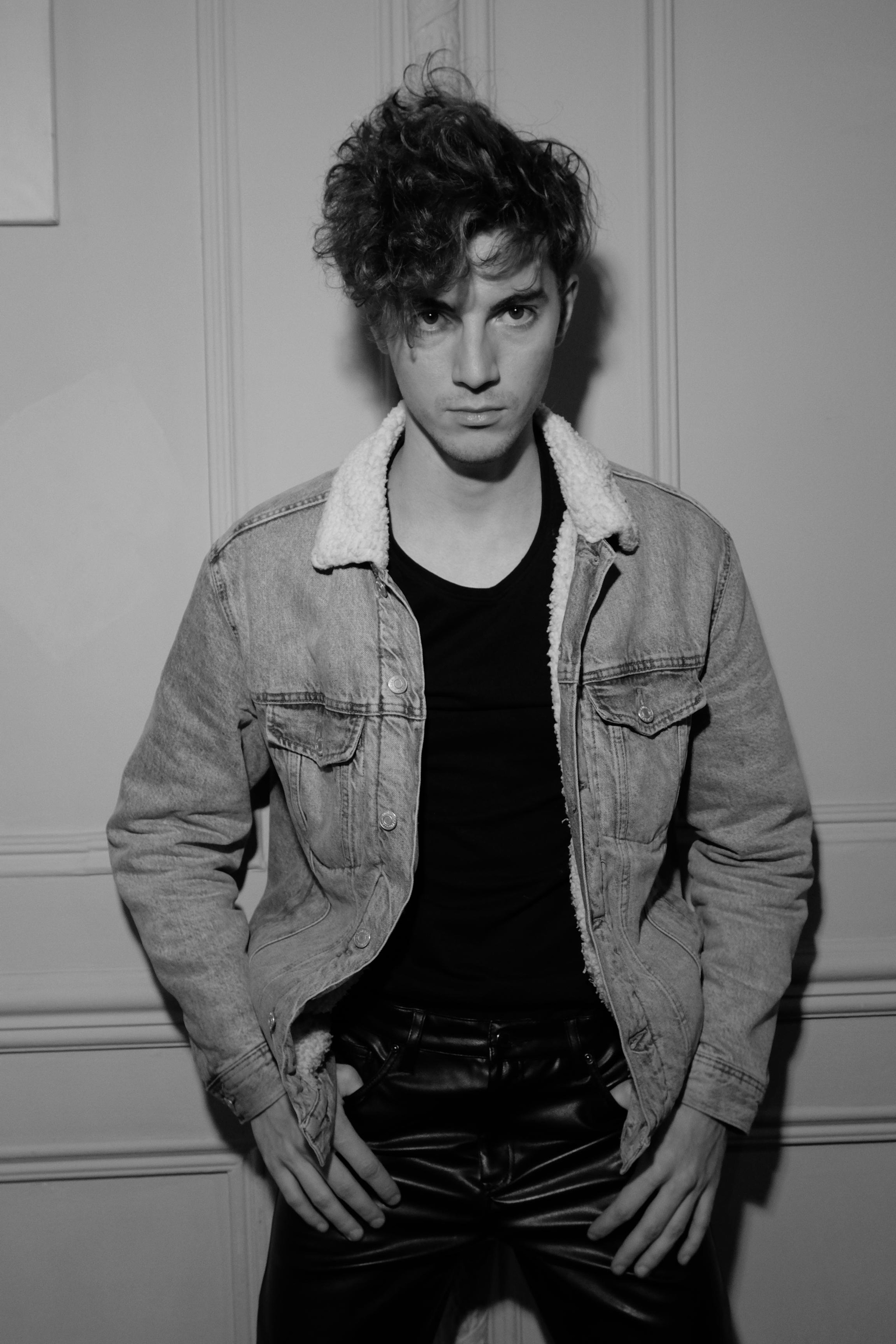 Модель для съемки на маркетплейсы Адель А Казань| Sale Easy