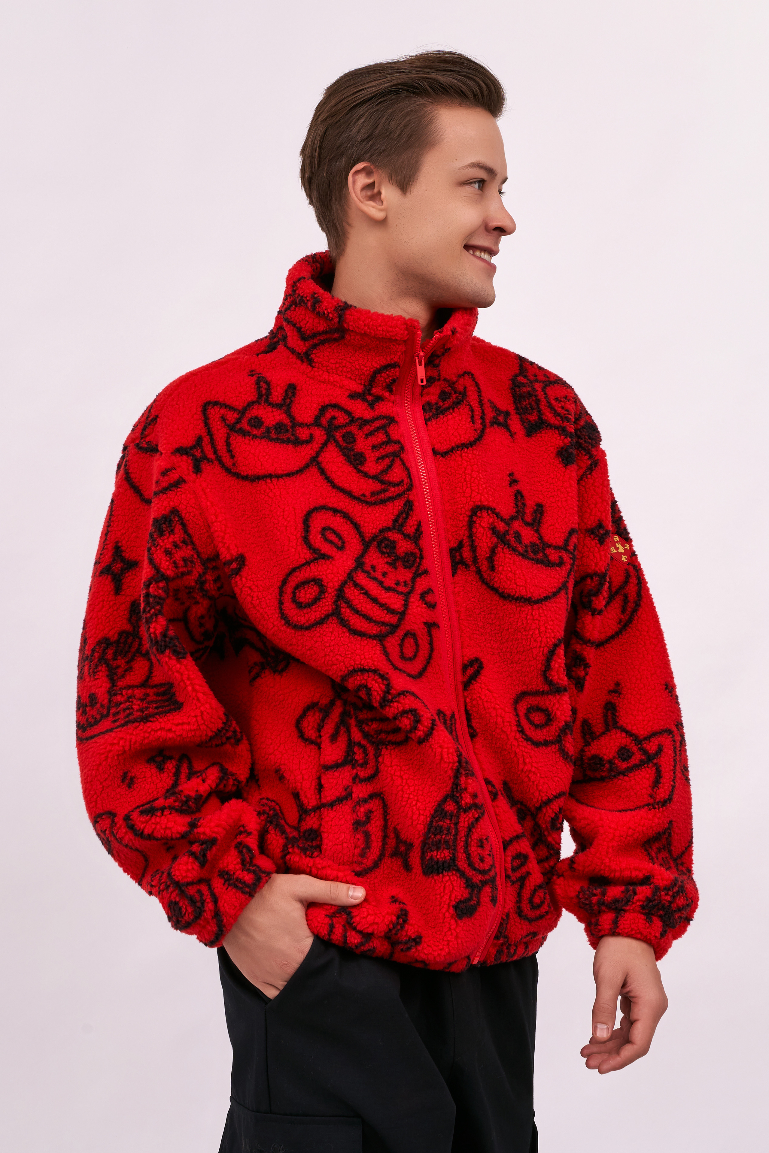 Модель для предметной съемки Роман АА Москва | Sale Easy