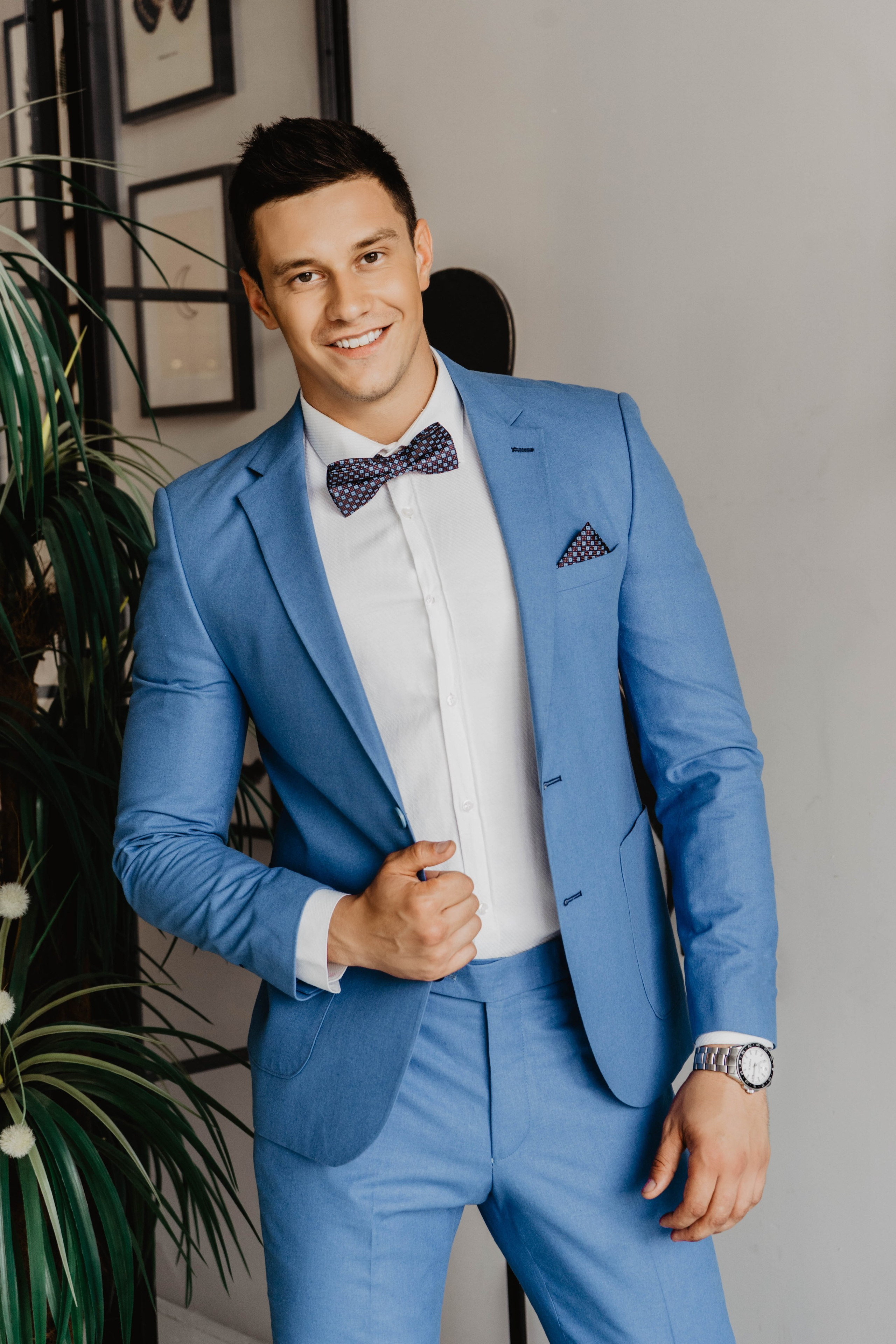 Модель для предметной съемки москвич Никита А. | Sale Easy