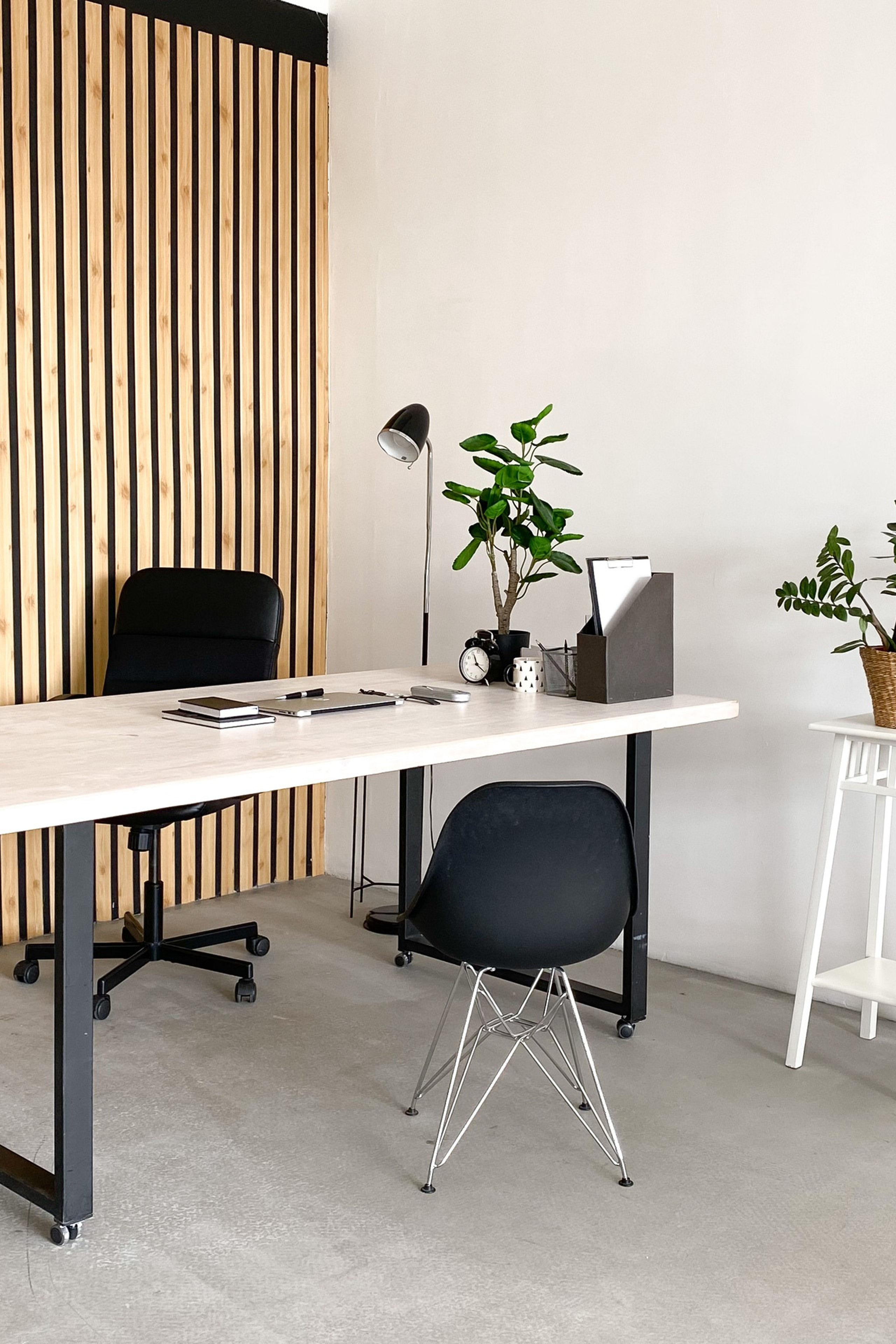 Студия VISUAL STUDIO — зал Контент для предм. съемки С.-Пб|Sale Easy