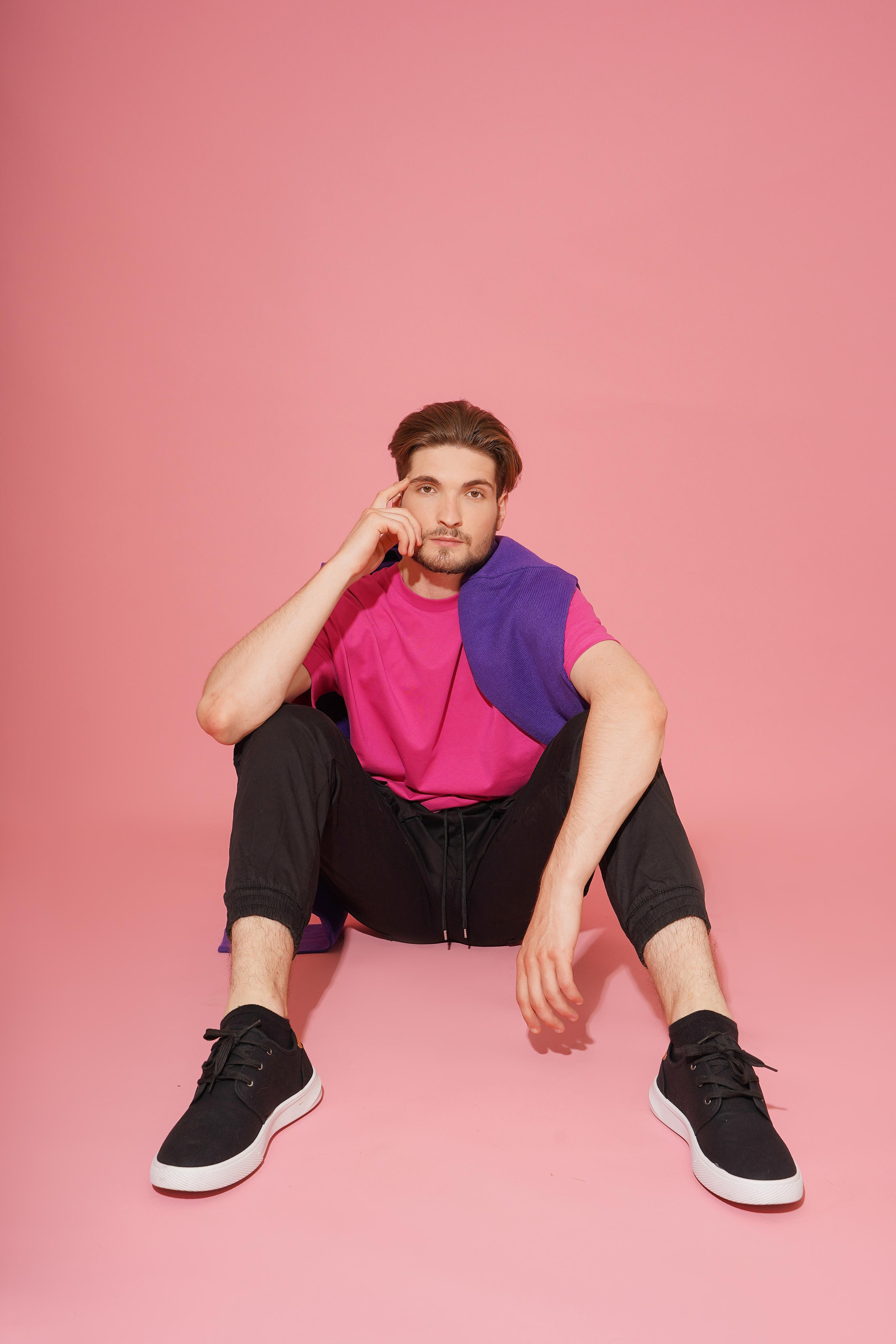 Модель для предметной съемки  Тимофей Сочи| Sale Easy