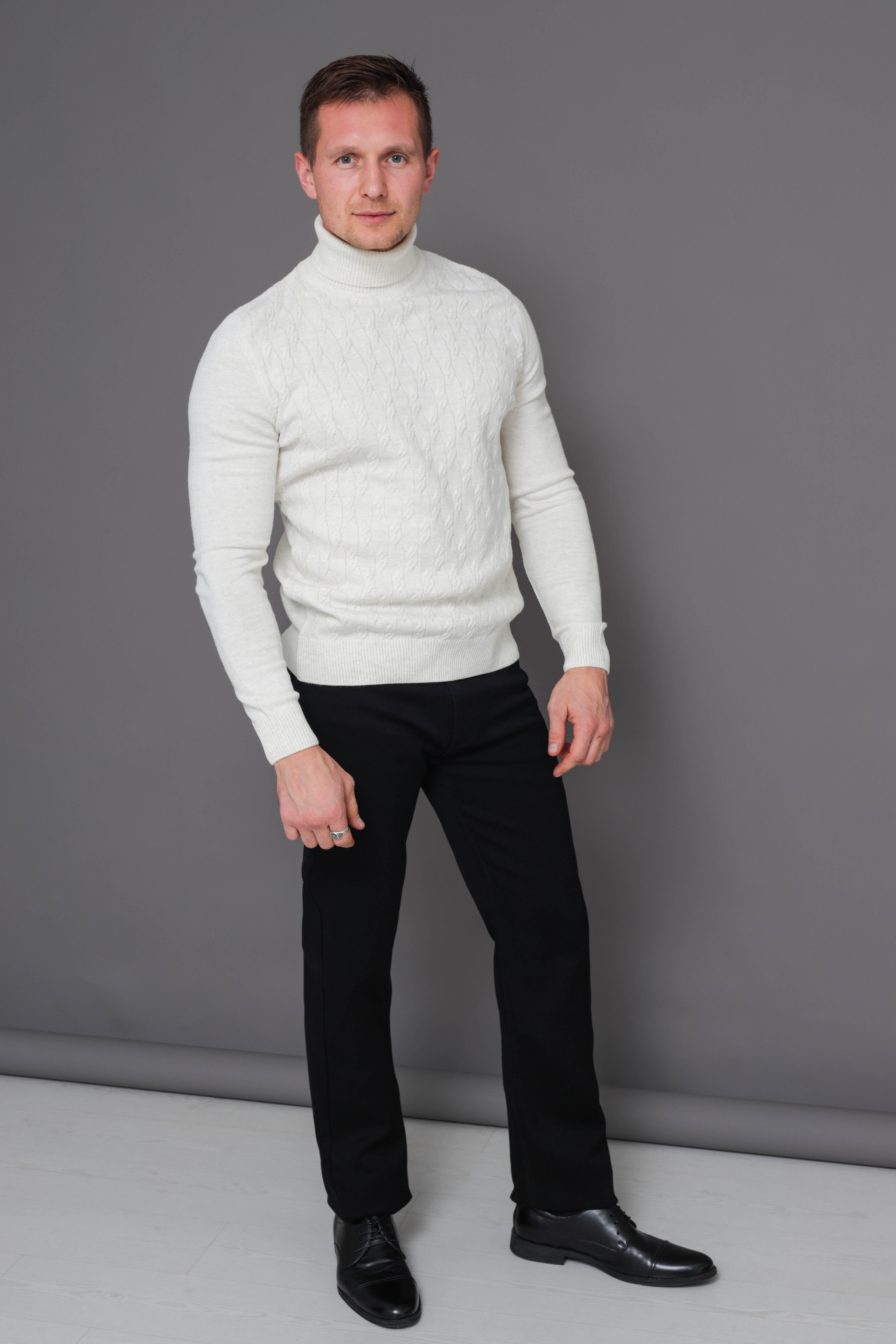 Портфолио. Фото мужской одежды для маркетплейсов | Sale Easy