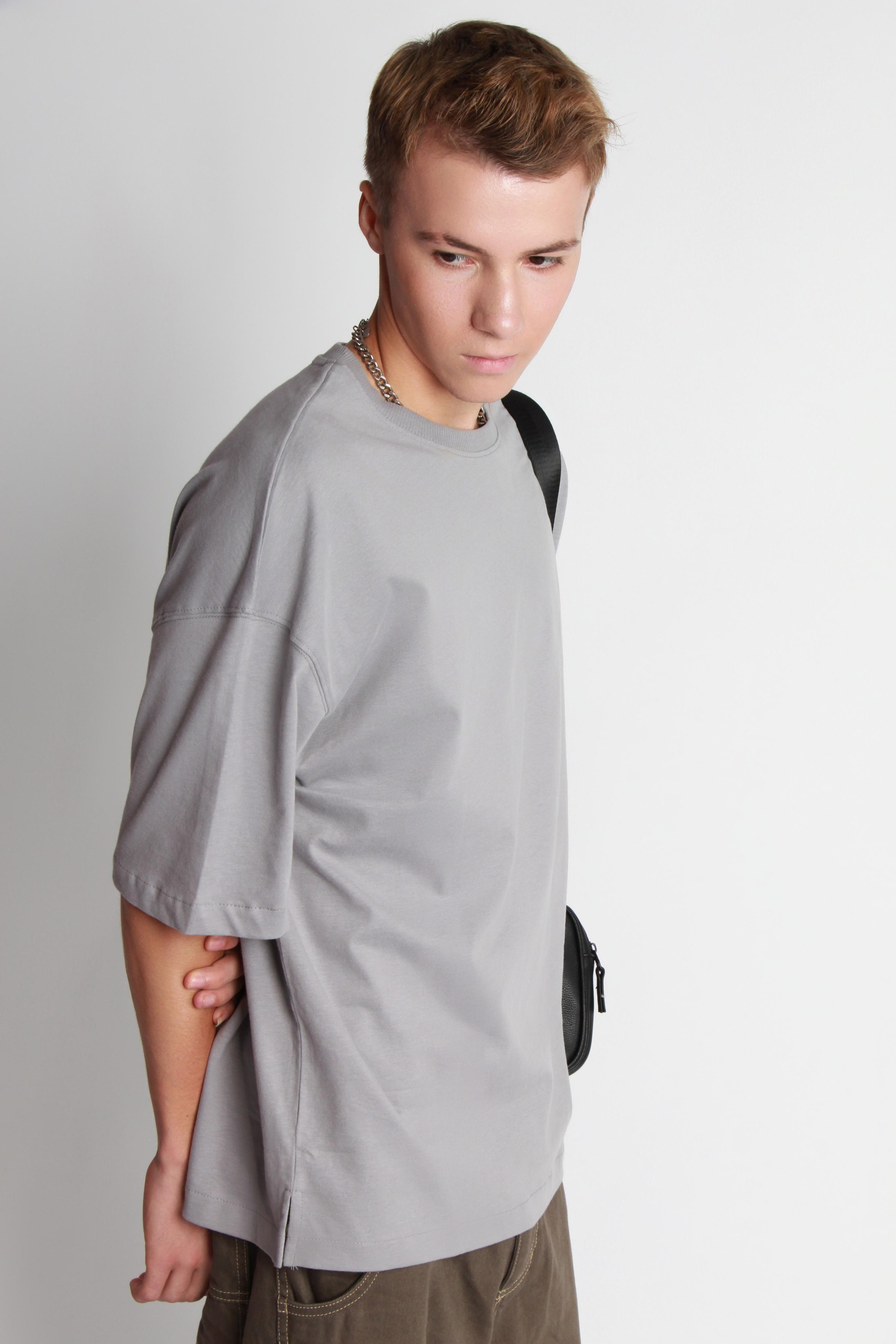 Модель для предметной съемки Руслан Б Новосибирск| Sale Easy